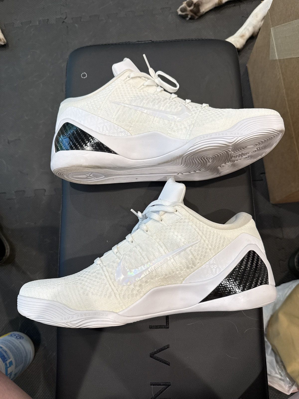 Nike Nike Kobe A.D. White Size US 13 / EU 46 - 1 Thumbnail