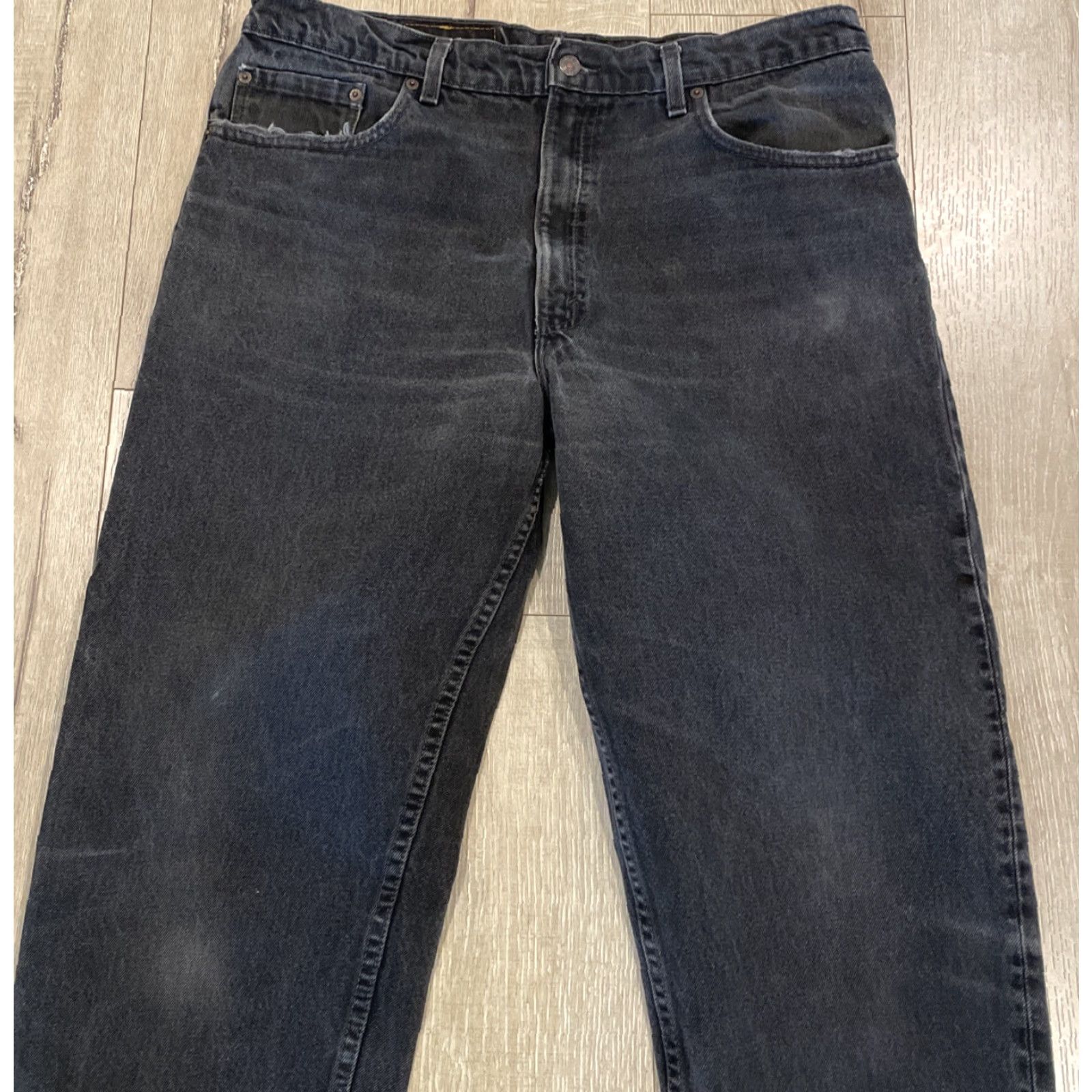 Levi's VINTAGE Levi's 550 Tapered Jeans 38x31 Distressed Black USA 90s Unisex Size 26" / US 2 / IT 38 - 4 Thumbnail