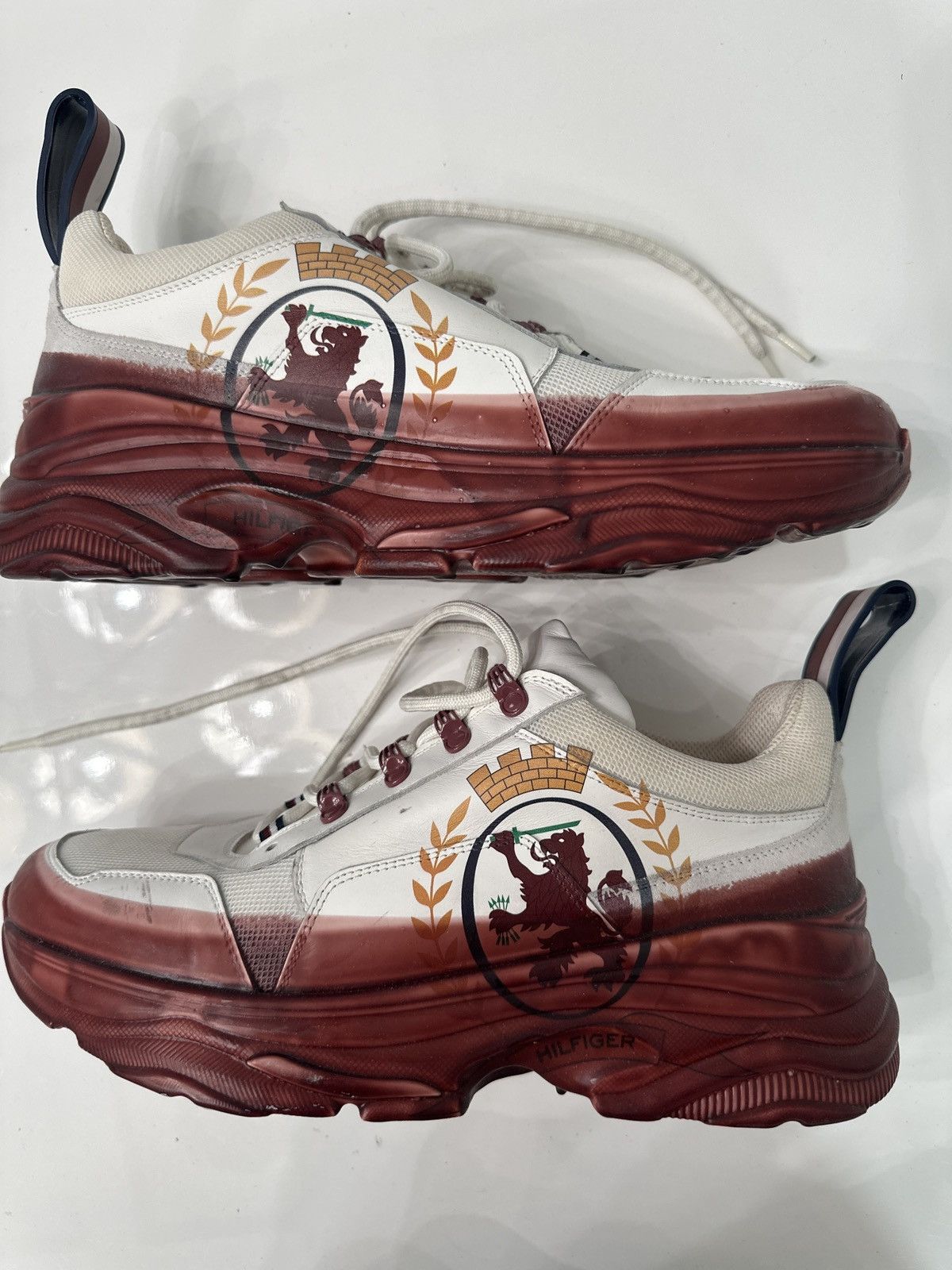 Tommy Hilfiger Tommy Hilfiger Hand-Dipped Chunky Crest Sneakers Size US 11 / EU 44 - 1 Thumbnail