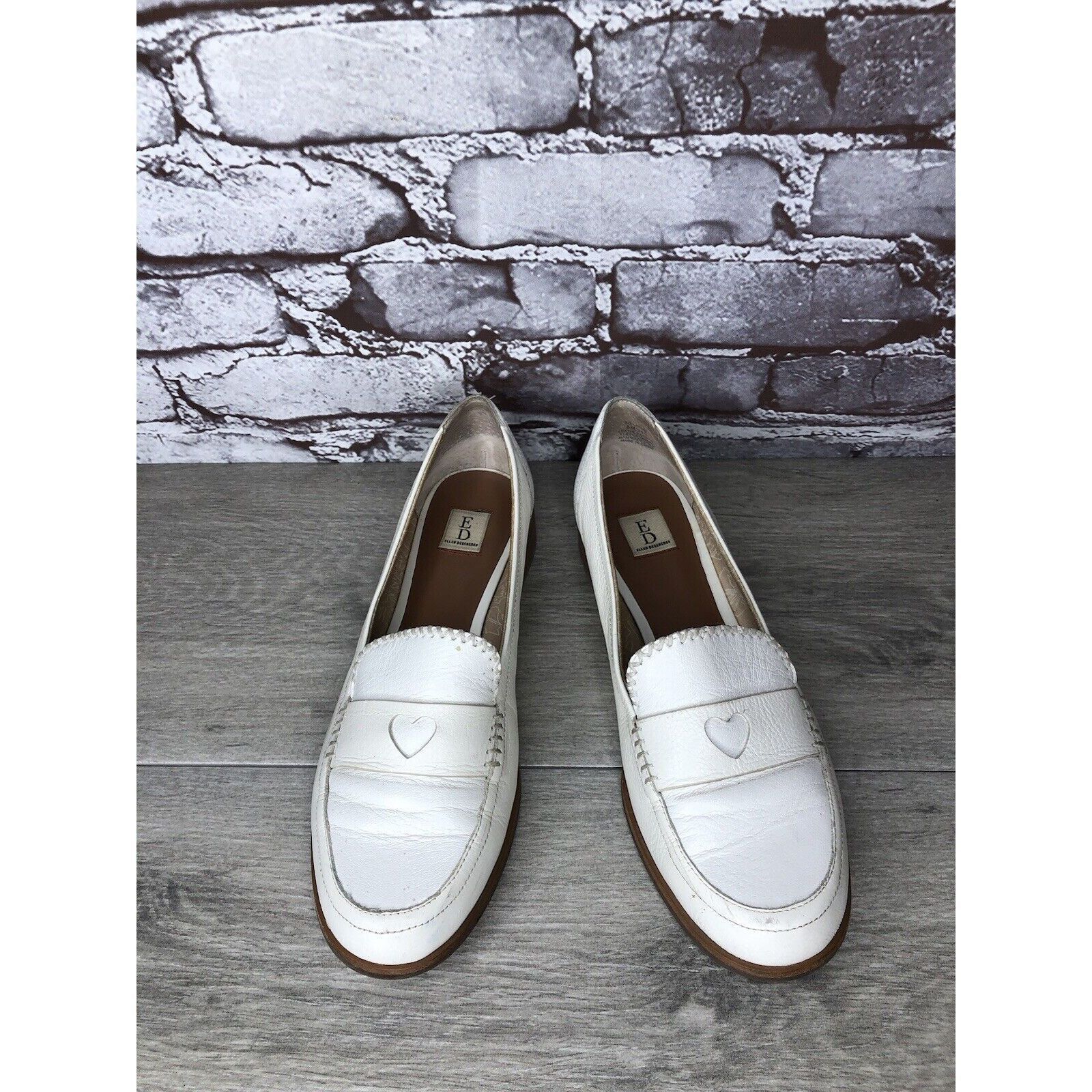 Other Ellen Degeneres ED Laddie White Leather Heart Loafers Shoes Size US 8 / IT 38 - 22 Thumbnail
