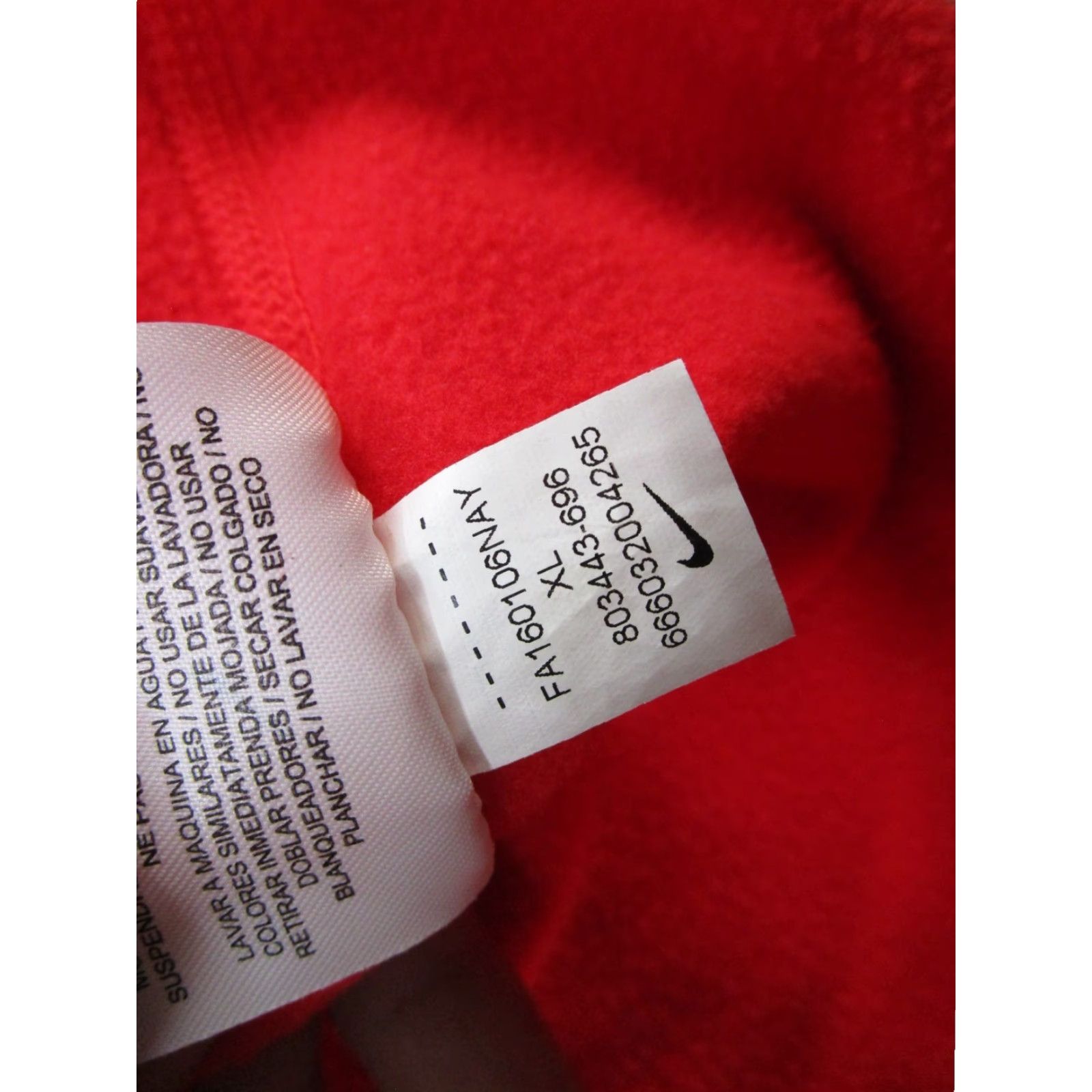 Nike Nike Therma Ladies Hoodie Pullover Red XL Sweatshirt 803443 Swoosh Logo Pockets Hooded Thumb Hole Sports Activewear Winter Fall Size XL / US 12-14 / IT 48-50 - 5 Thumbnail