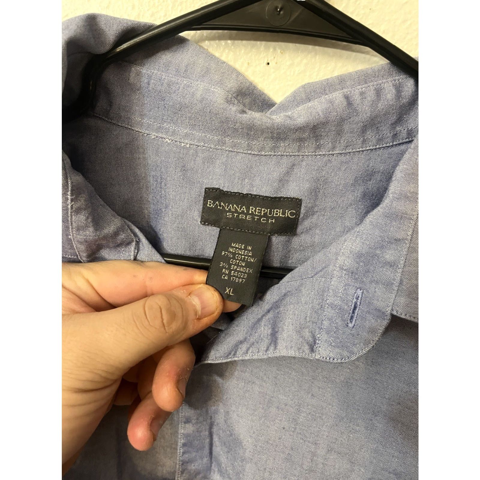 Banana Republic Banana Republic Shirt Mens XL Blue Stretch Fit Button-Up Solid Size US XL / EU 56 / 4 - 2 Thumbnail