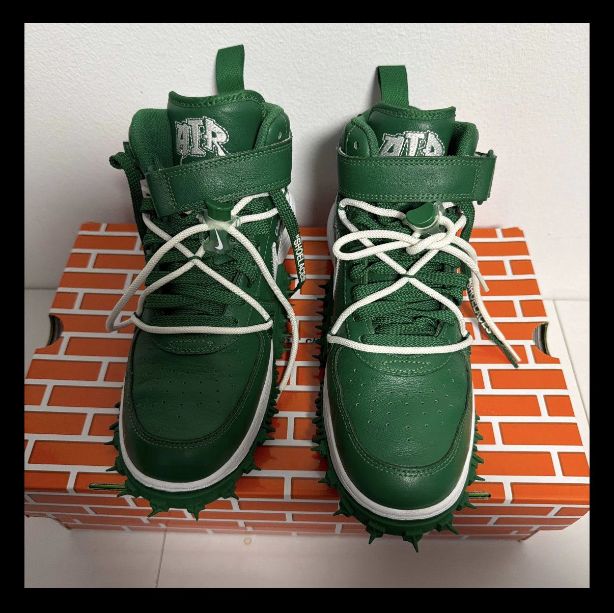 Nike × Off-White Off-White x Nike Air Force 1 Mid Pine Green Size US 8.5 / EU 41-42 - 3 Thumbnail
