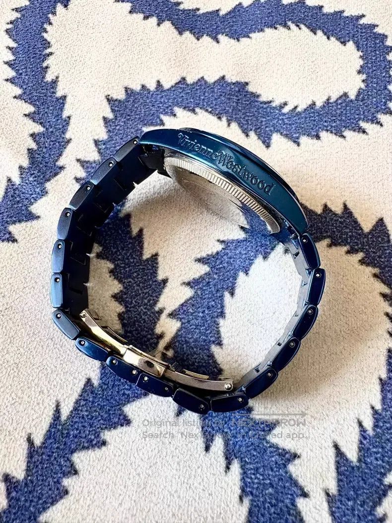 Vivienne Westwood Vivienne Westwood Saturn dial silver bracelet watch Size ONE SIZE - 7 Thumbnail