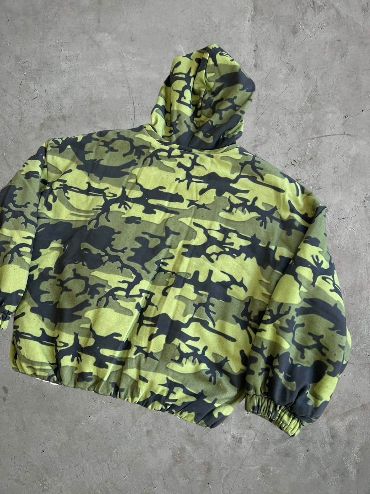 PDF PDF Channel Camo Puffer Hoodie Size US L / EU 52-54 / 3 - 8 Thumbnail