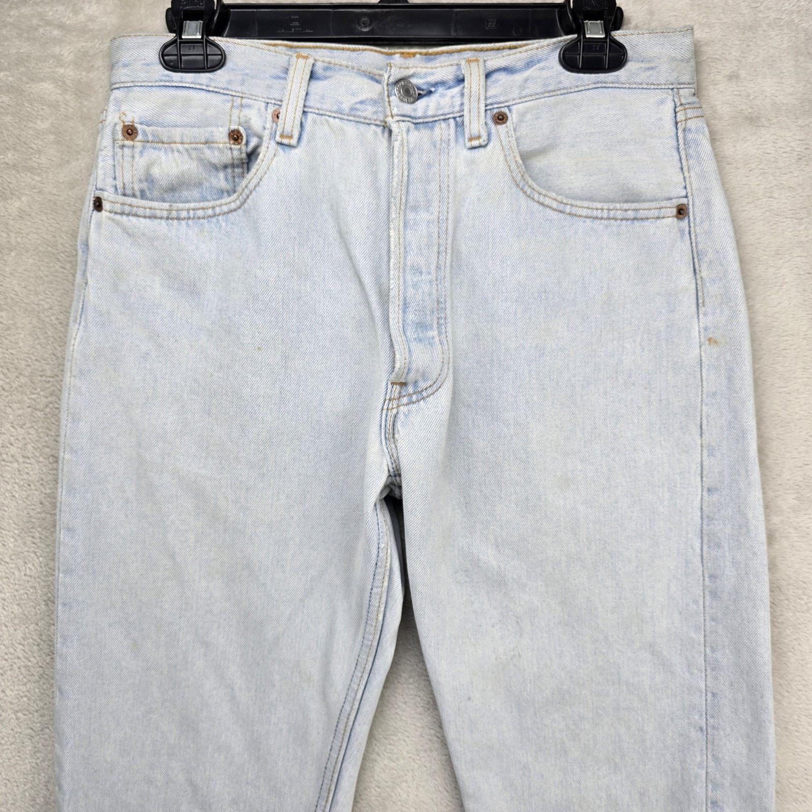 Levi's Vintage Levis 501 Jeans 32x30 (Fits 30x28) USA 90s *FLAWS* Size US 30 / EU 46 - 2 Thumbnail