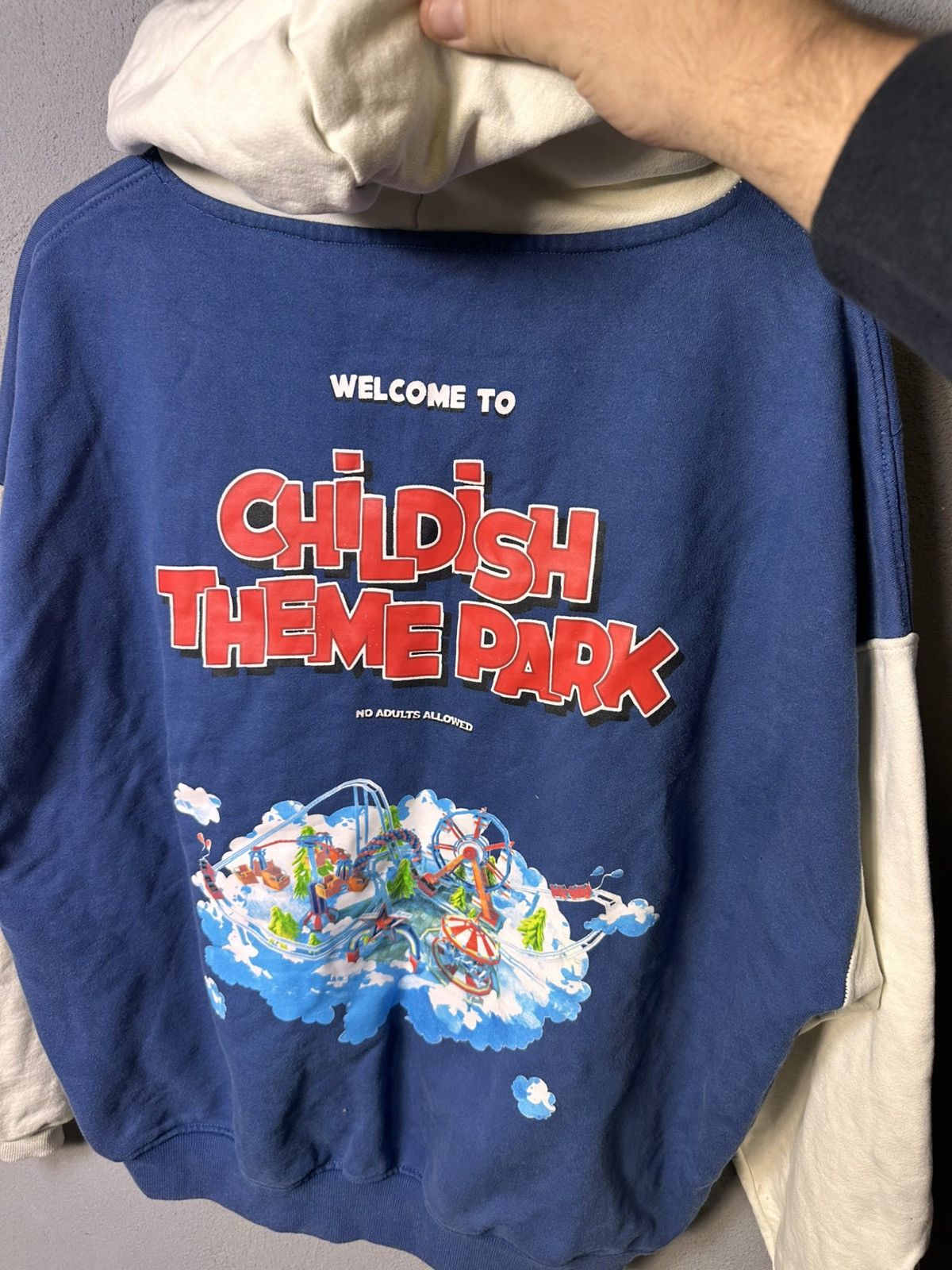 CHILDS × Japanese Brand × Vintage Vintage Theme Park Childish Blue TGF Hoodie Size US L / EU 52-54 / 3 - 2 Thumbnail