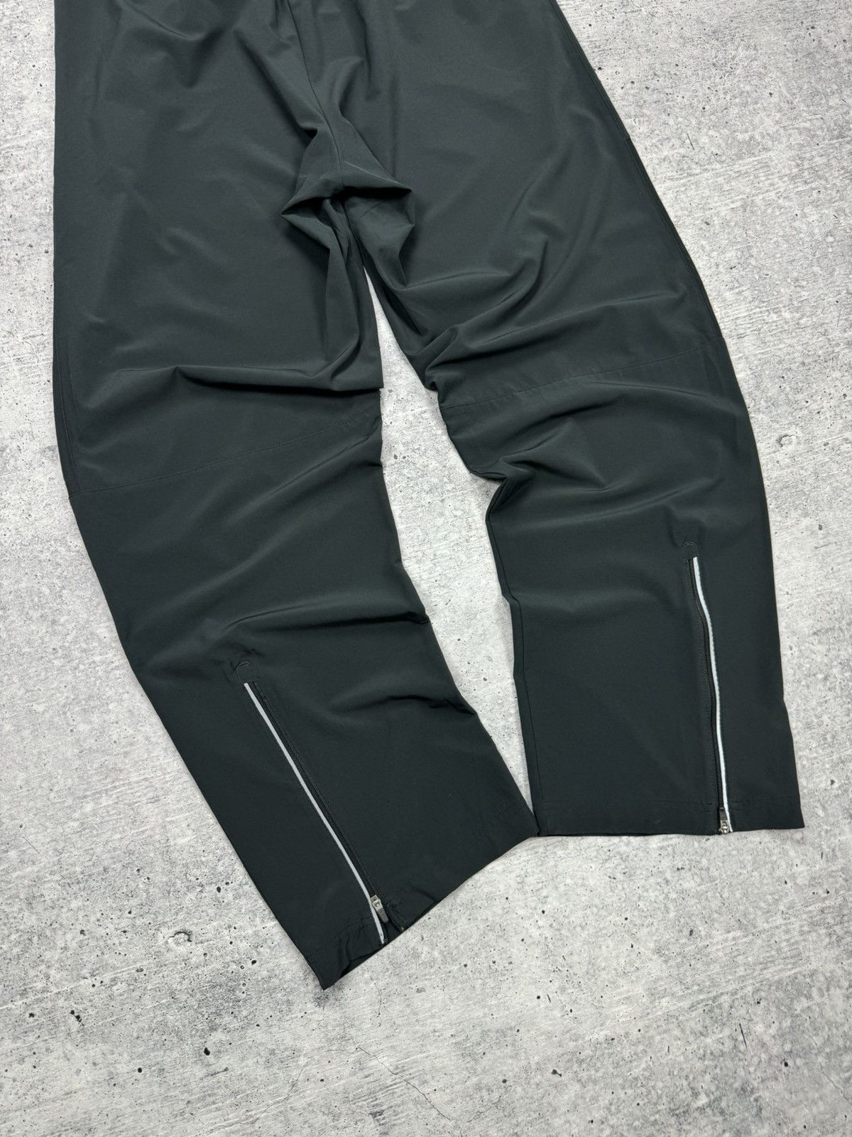 Nike × Vintage Vintage Nike Y2K Style Reflective Swoosh Logo Drill Pants Size US 34 / EU 50 - 17 Thumbnail