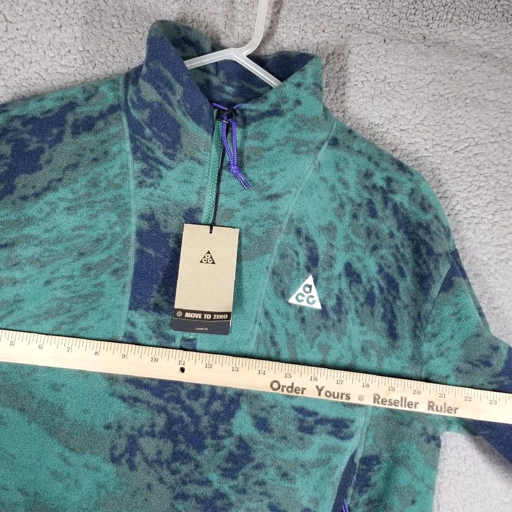 Nike Nike ACG Wolf Tree Women's 1/2-Zip Pullover Printed Jacket Small FN1934-361 Zip Jacket Nike ACG Wolf Tree 1/2-Zip Pullover Printed Small FN1934-361 Size S / US 4 / IT 40 - 5 Thumbnail