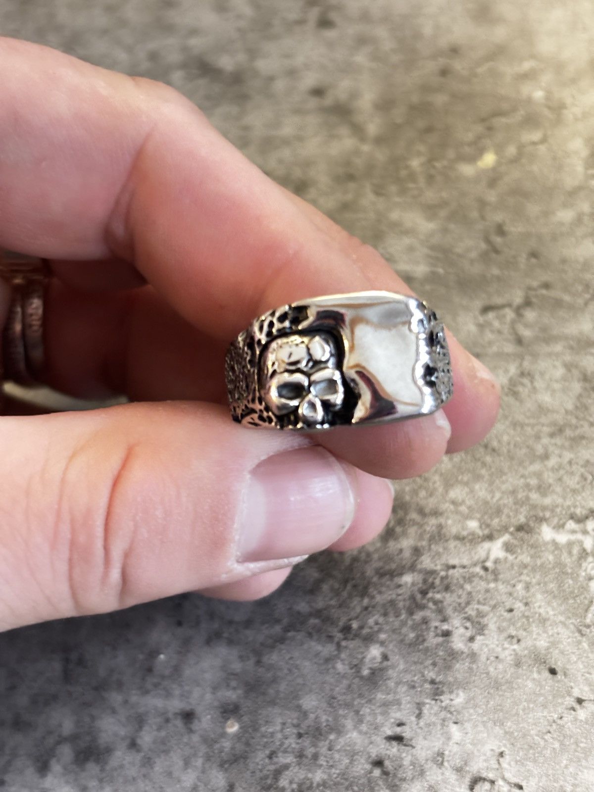 Vintage memento mori size 12 skull ring - stainless steel. Size ONE SIZE - 5 Thumbnail