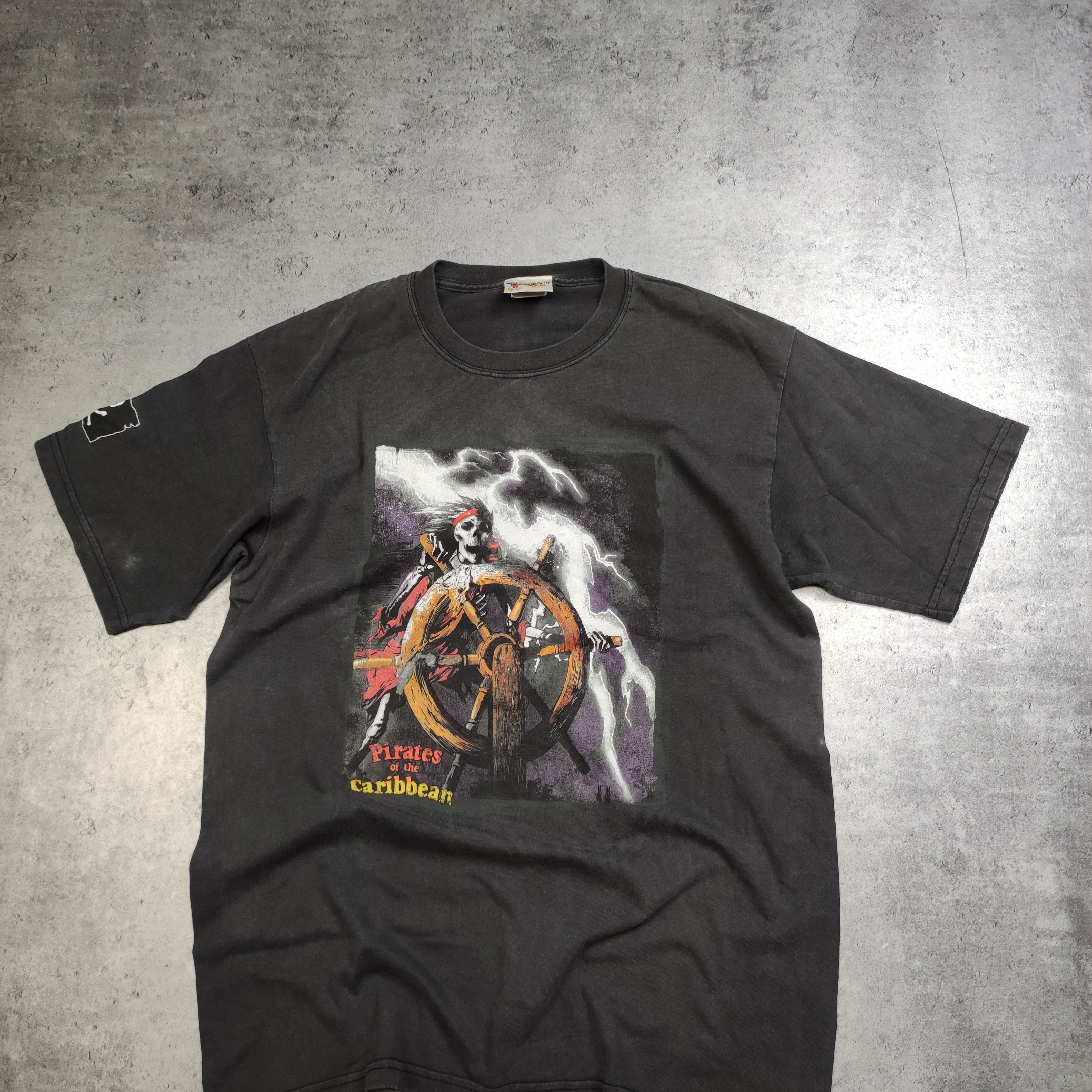 Disney × Vintage RARE Pirates of the Caribbean Vintage Disneyland Washed Tee Size US L / EU 52-54 / 3 - 3 Thumbnail