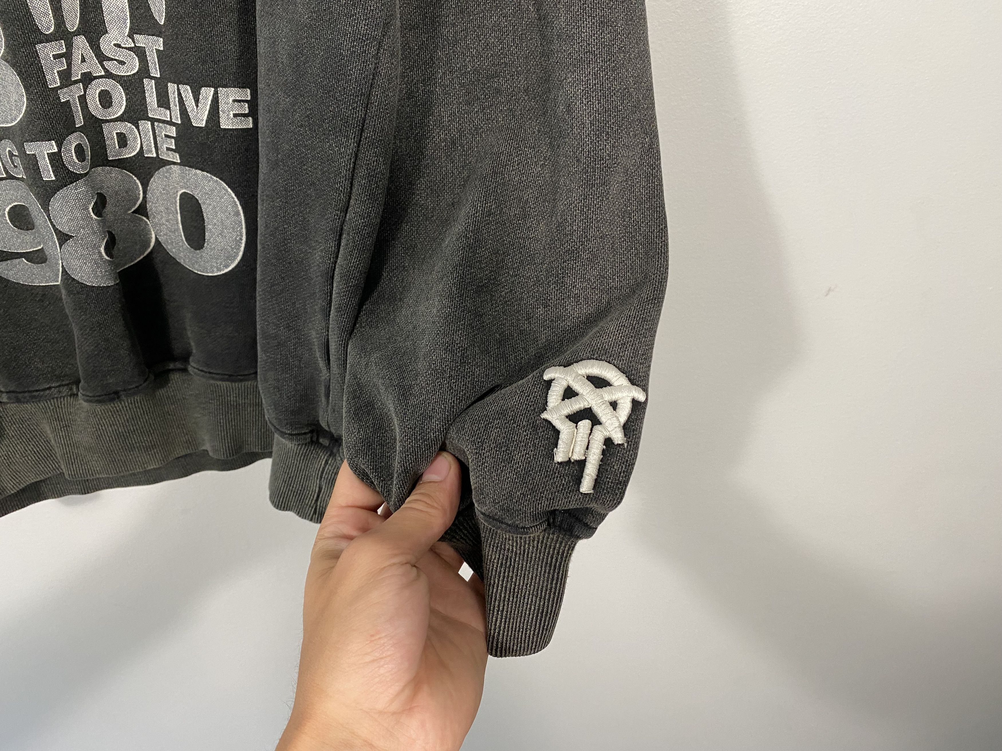 Bounty Hunter Bounty Hunter Too Young to Die stonewash crewneck gray Size US M / EU 48-50 / 2 - 4 Thumbnail