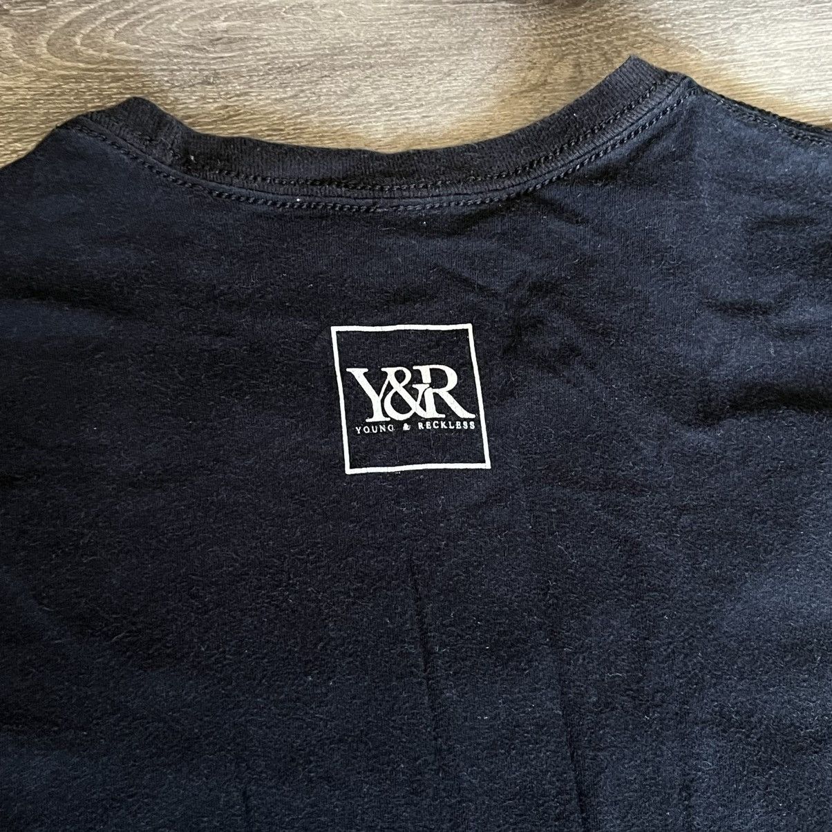 Young And Reckless Vintage Young and Reckless Y&R Block Logic Graphic Logo Tee Size US S / EU 44-46 / 1 - 7 Thumbnail