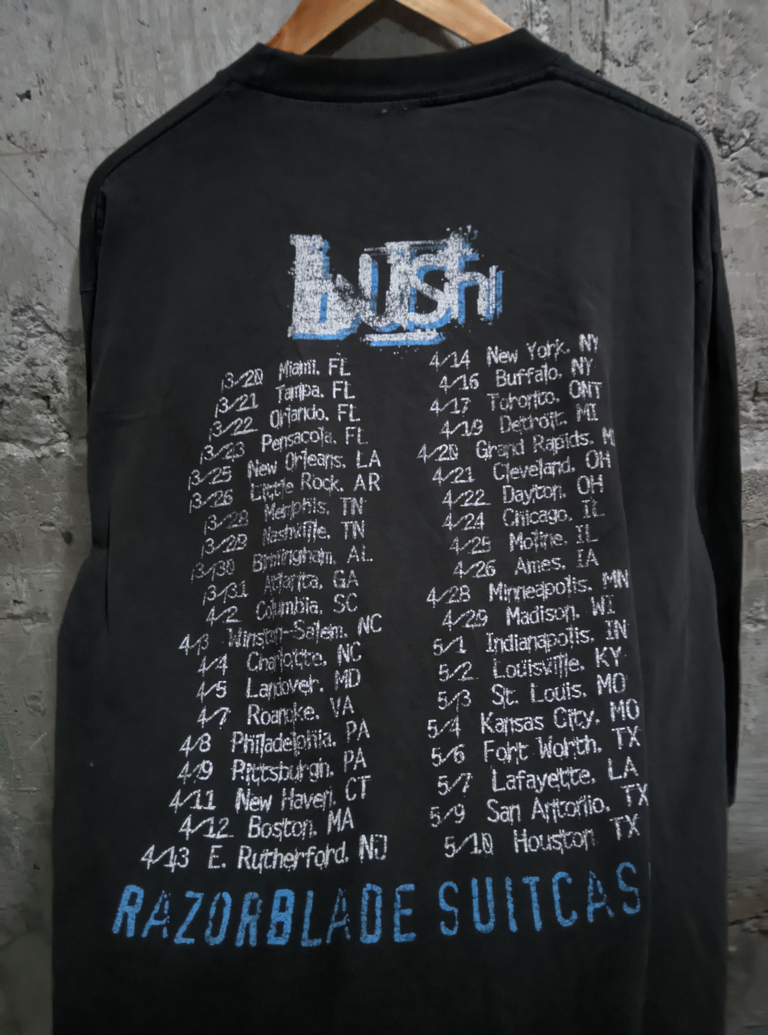 Band Tees Vintage 1996 Bush razorblade switcase sun fade erd Size US XL / EU 56 / 4 - 4 Thumbnail