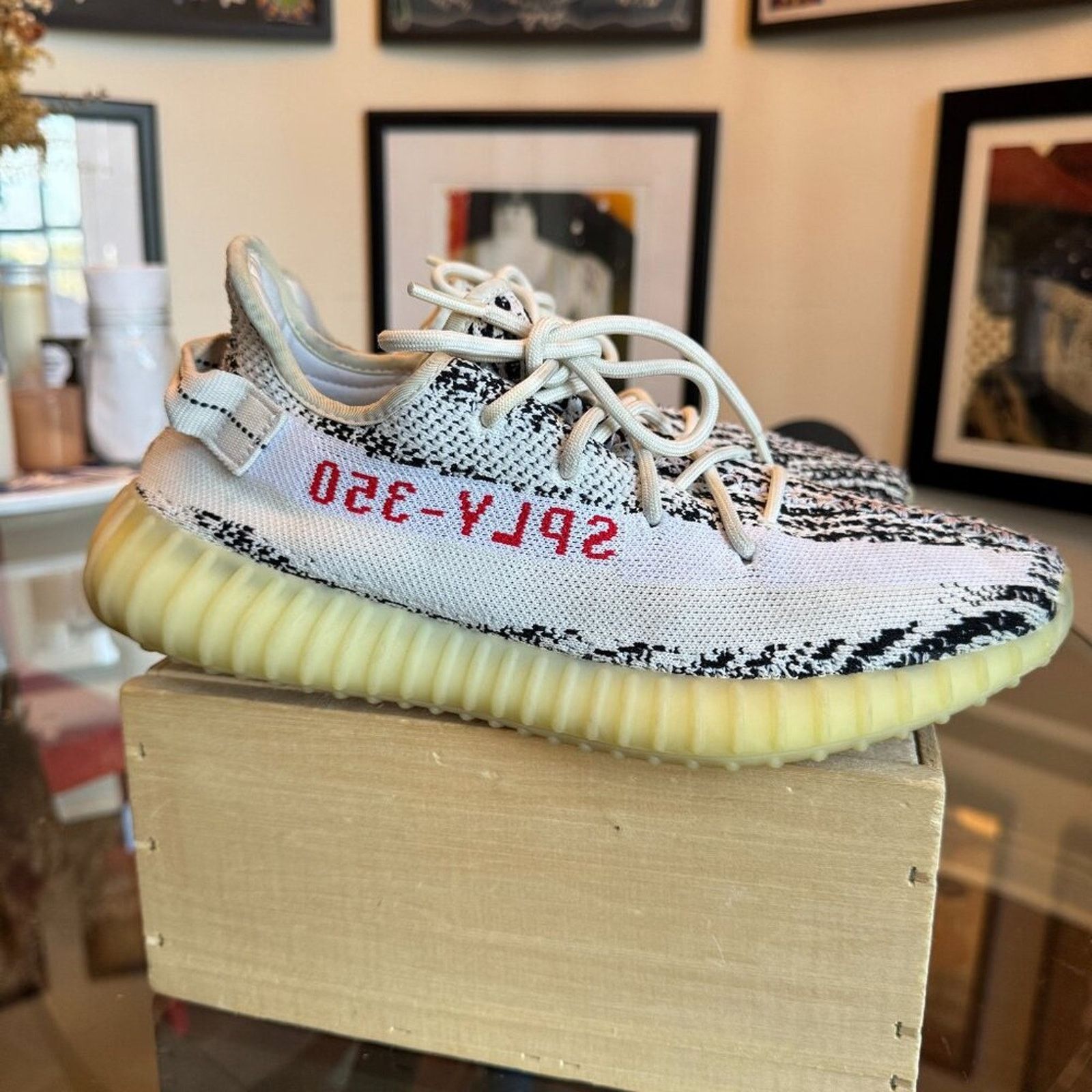 Adidas Adidas Yeezy Boost 350 V2 “Zebra,” Men’s 10.5 with Box Size US 10.5 / EU 43-44 - 1 Thumbnail
