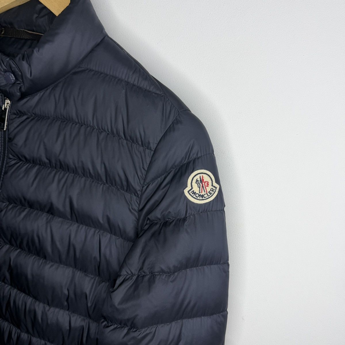 Moncler MONCLER LANS PADDED JACKET (Navy) Size S / US 4 / IT 40 - 5 Thumbnail