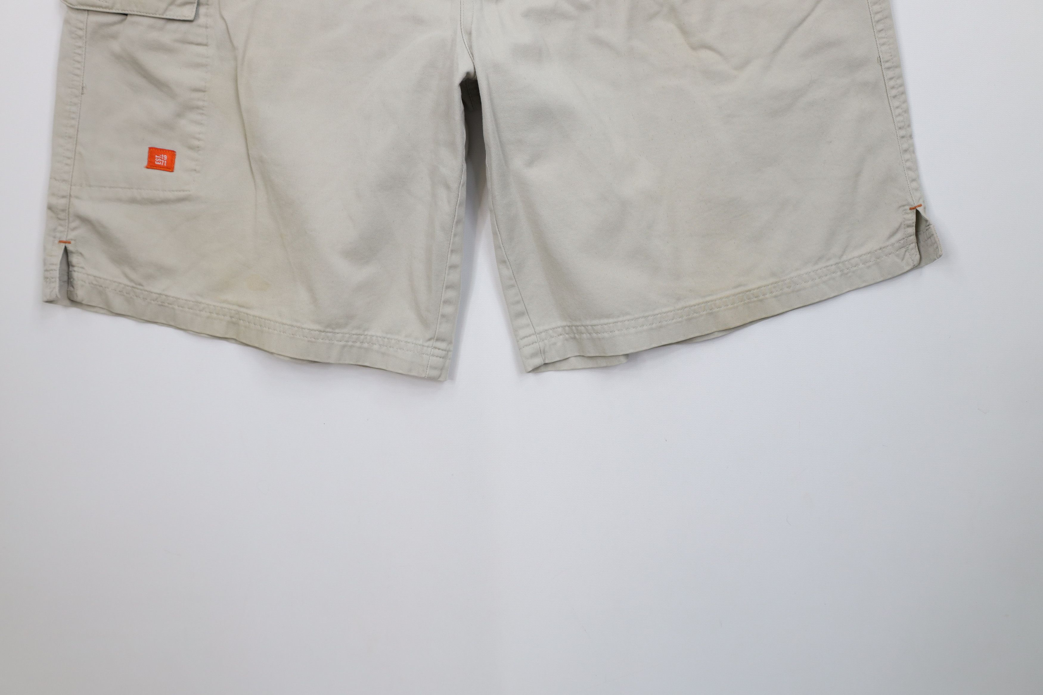 Nike Vintage Nike Spell Out Above Knee Shorts Beige Cotton Size US 34 / EU 50 - 4 Thumbnail