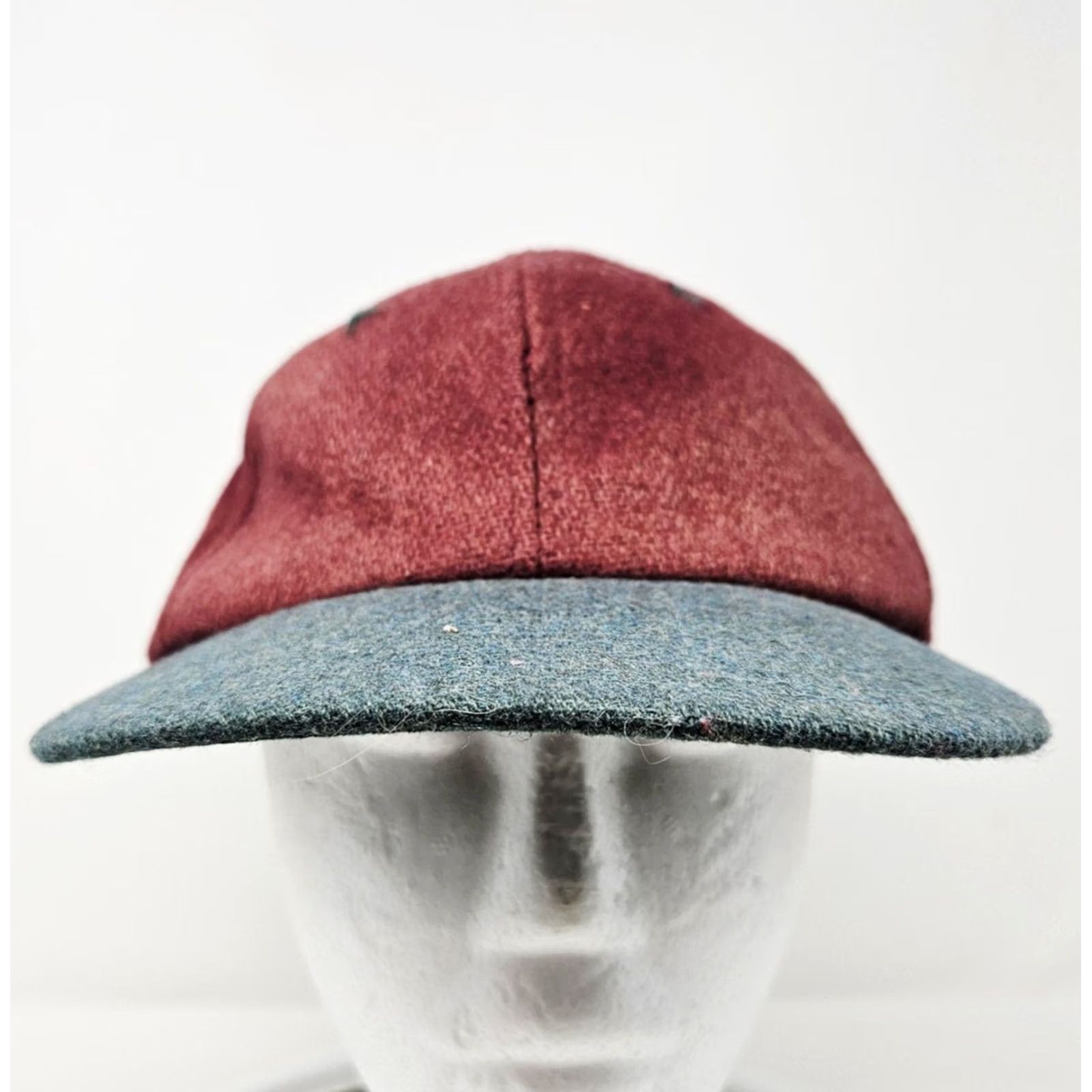 Vintage Yupoong Hat Cap Baseball Strap Back One Size Burgundy Green Mens Wool Blend Adjustable Twill Solid Casual Fall Used Womens? Mens Size ONE SIZE - 2 Thumbnail