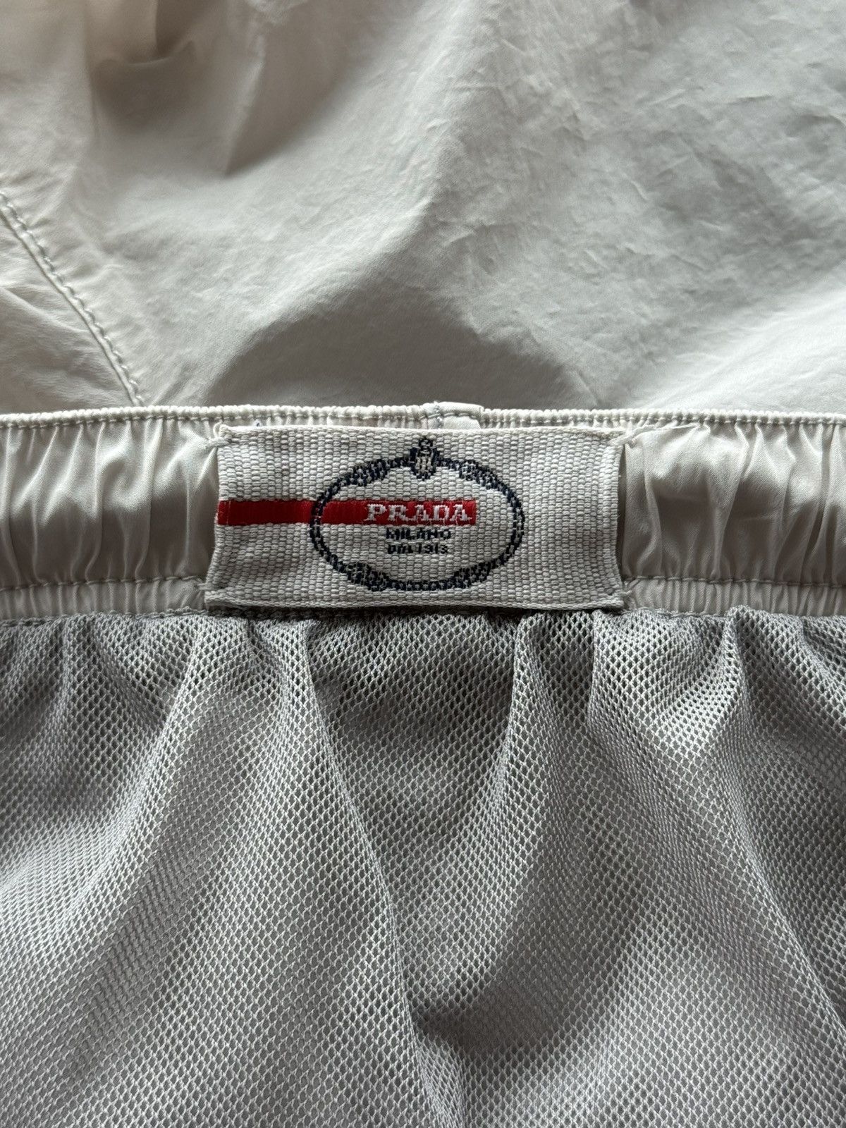 Prada Prada red tab nylon shorts Size US 32 / EU 48 - 6 Thumbnail