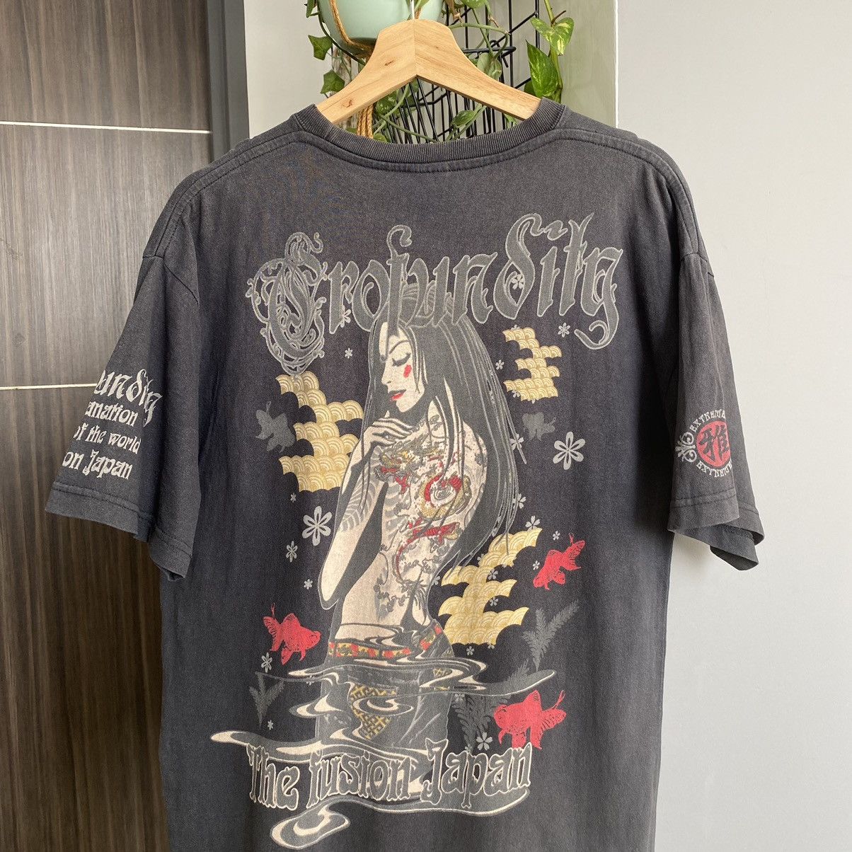 Japanese Brand Thrashed Faded Vintage Y2K The Fusion Japan ERD GRUNGE TEE Size US L / EU 52-54 / 3 - 2 Thumbnail