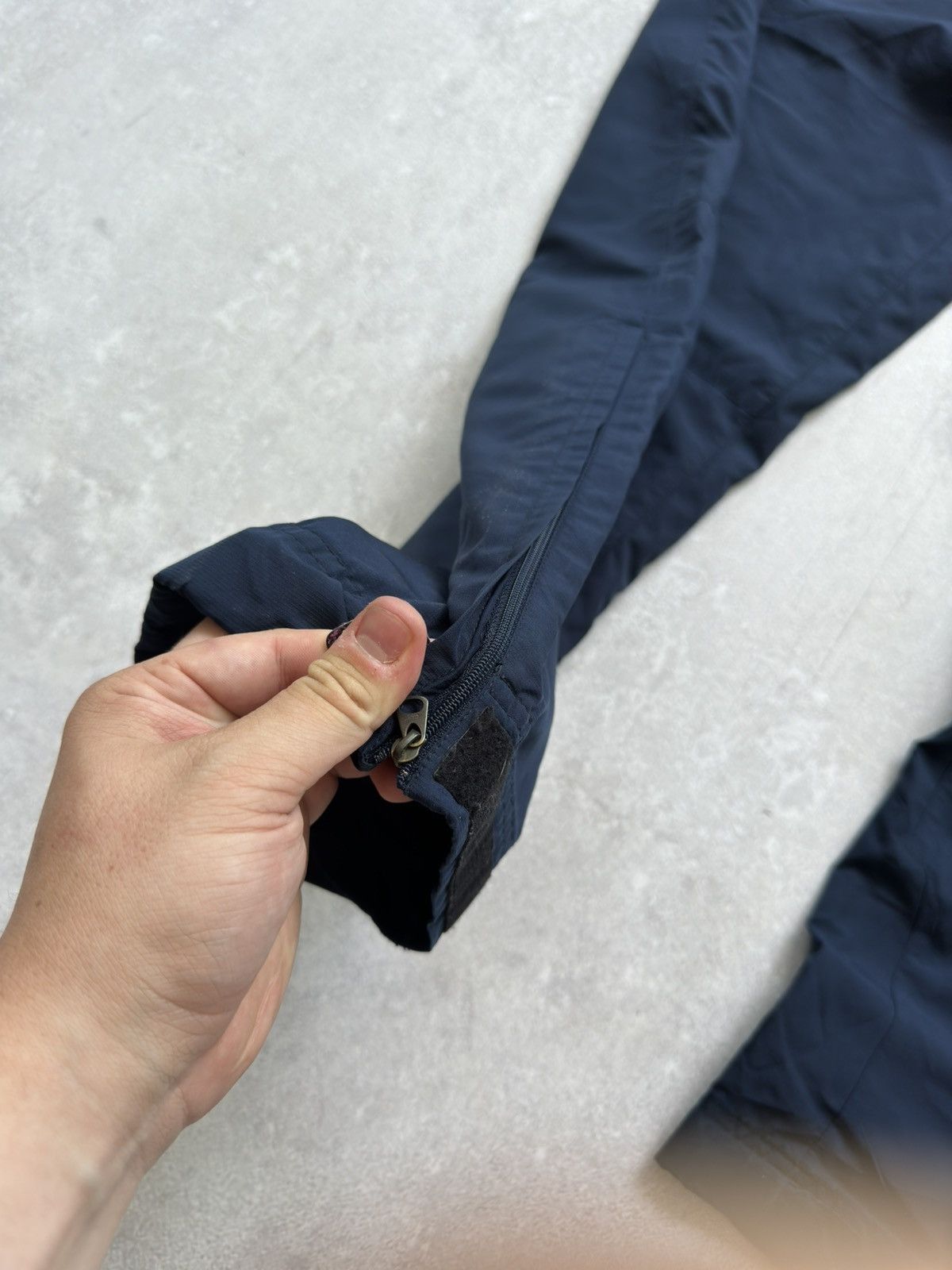 Nike × Vintage Nike Vintage Nylon F.C Barcelona Drill Pants Football Swoosh Size US 36 / EU 52 - 15 Thumbnail