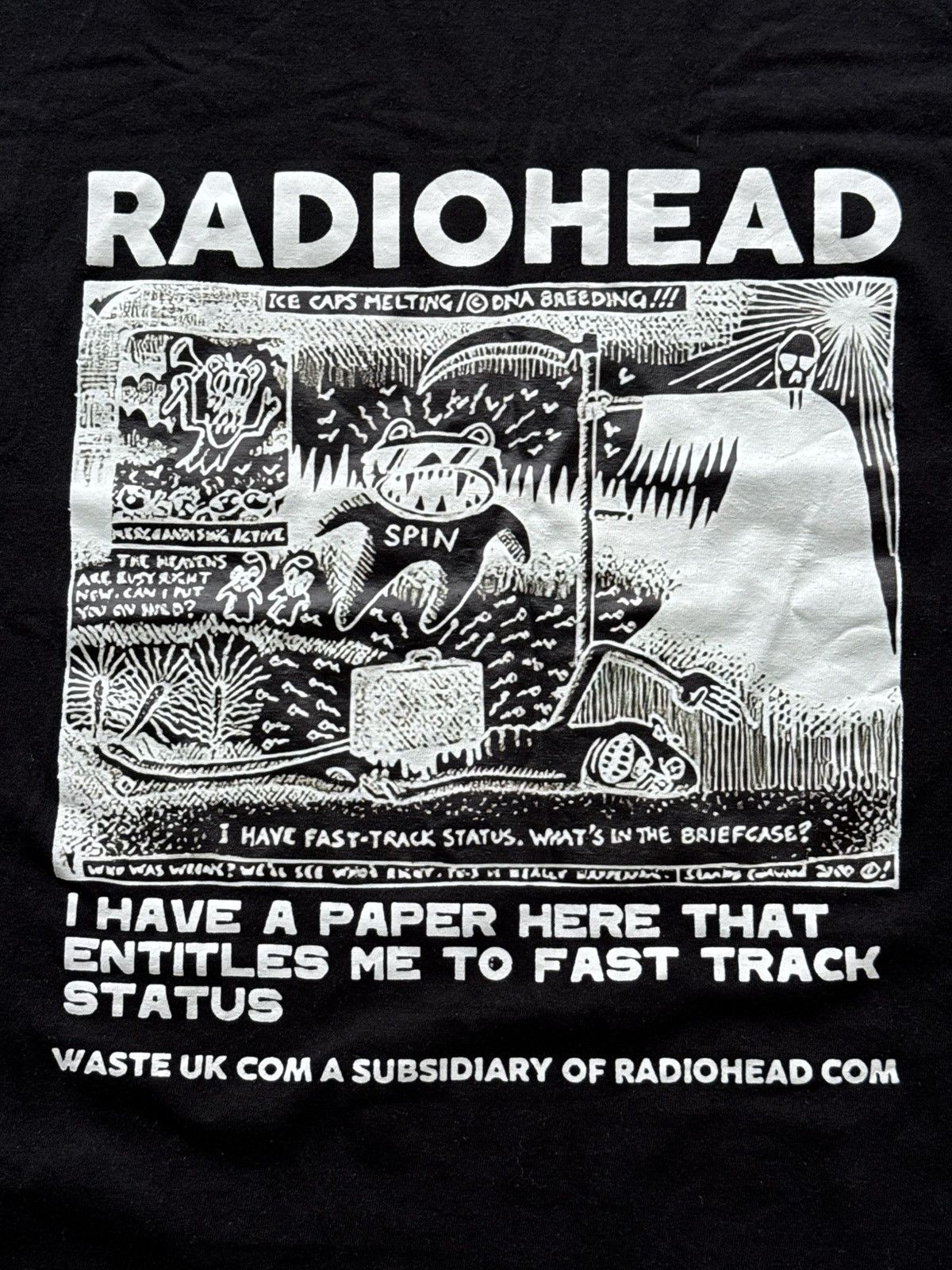 Band Tees RADIOHEAD STANLEY DONWOOD ART VINTAGE TEE Size US L / EU 52-54 / 3 - 3 Thumbnail