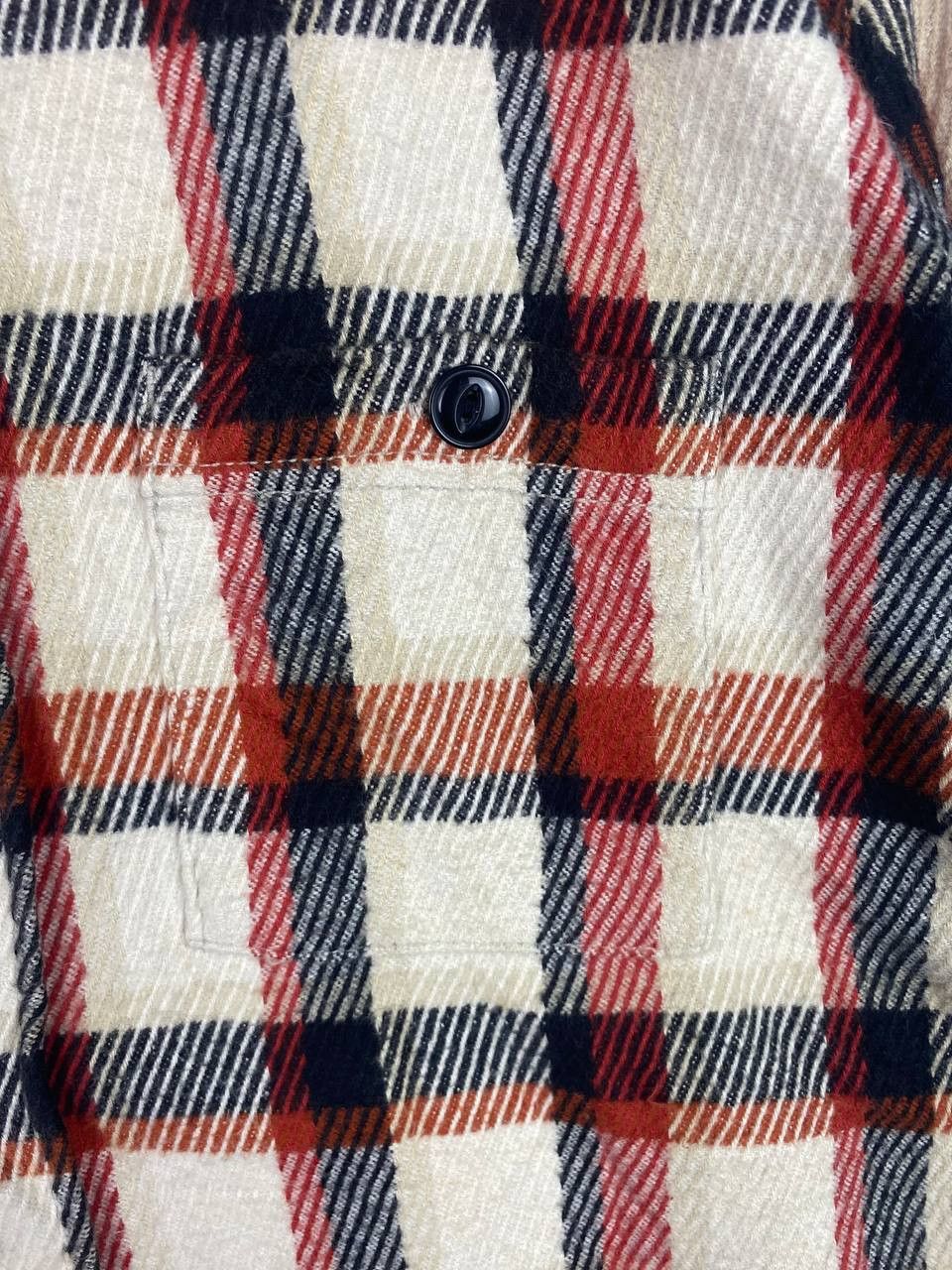 Japanese Brand mac eye japanese brand flannel shirt cat eye button Size US M / EU 48-50 / 2 - 3 Thumbnail