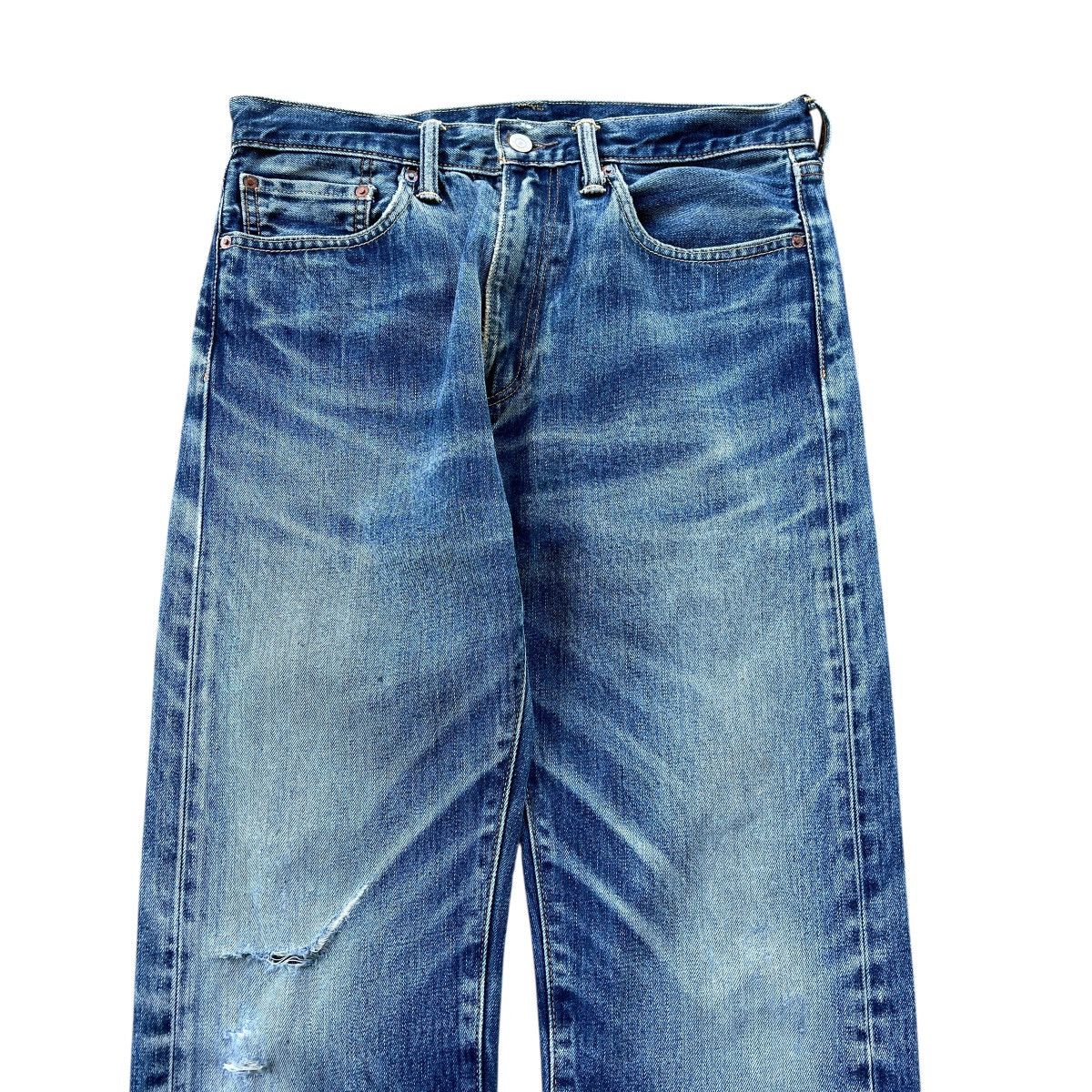 Levi's Crazy vintage y2k Levi’s 505 faded blue washed denim jeans Size US 32 / EU 48 - 2 Thumbnail