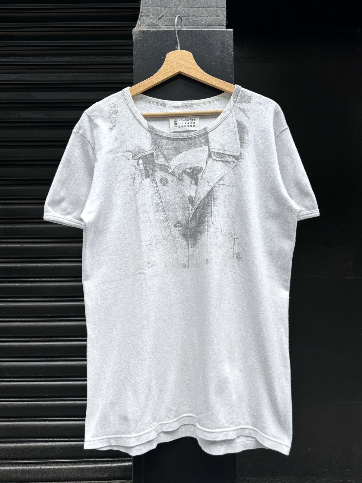 Maison Margiela Maison Martin Margiela AW03 Artisanal Trompe-L'oeil T-Shirt Size US L / EU 52-54 / 3 - 1 Thumbnail