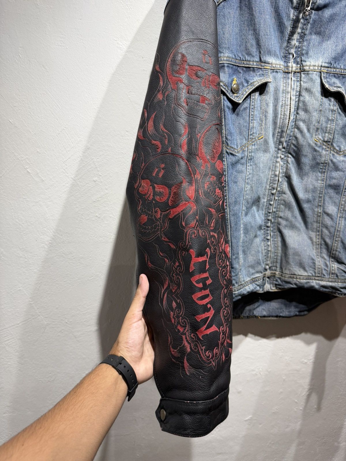 Vintage Vintage Icon Strongarm Skull Fire Flames motorcycle jacket Size US XL / EU 56 / 4 - 5 Thumbnail
