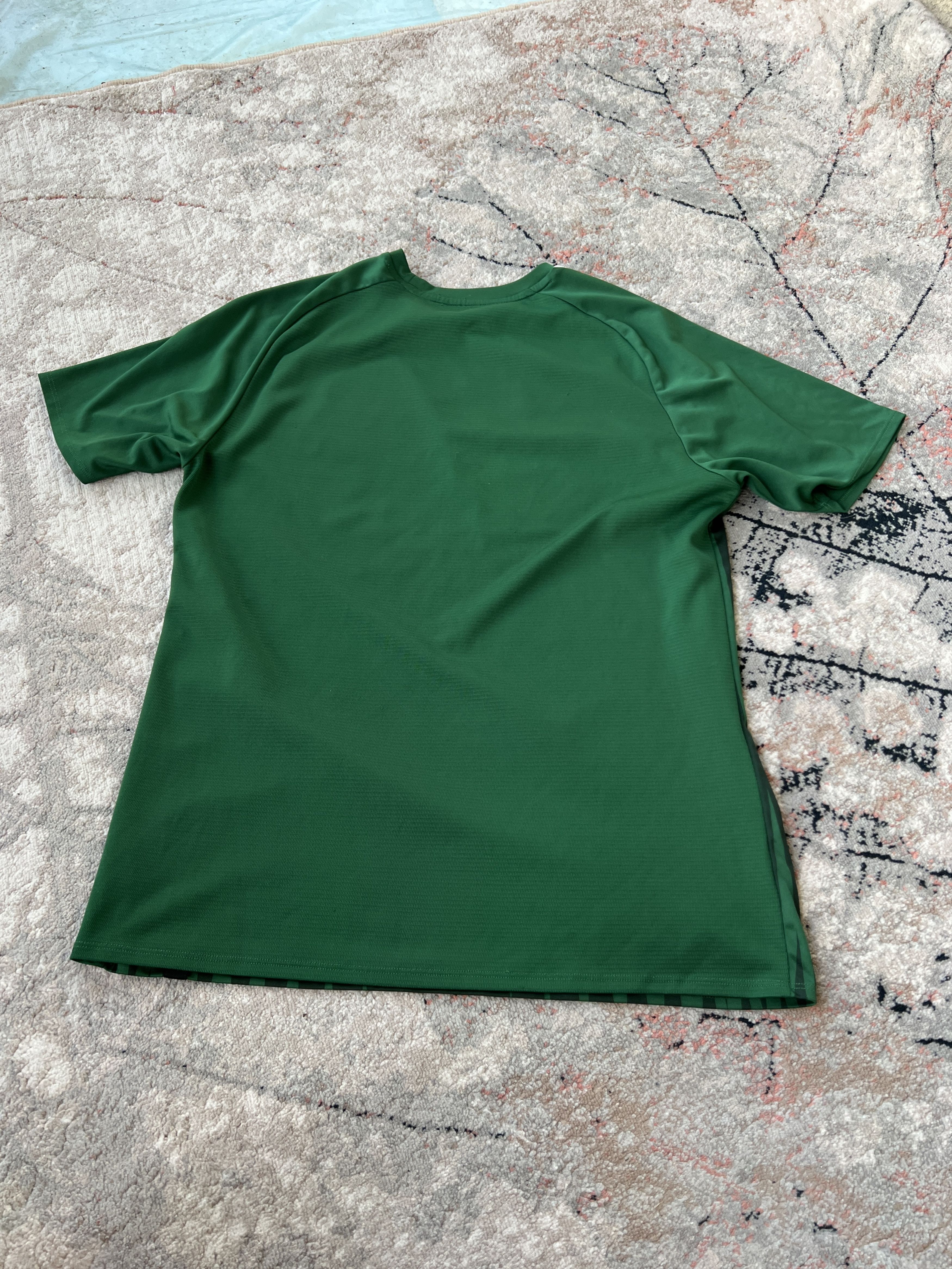 New Balance New Balance Celtic Football Club Jersey Size US M / EU 48-50 / 2 - 3 Thumbnail