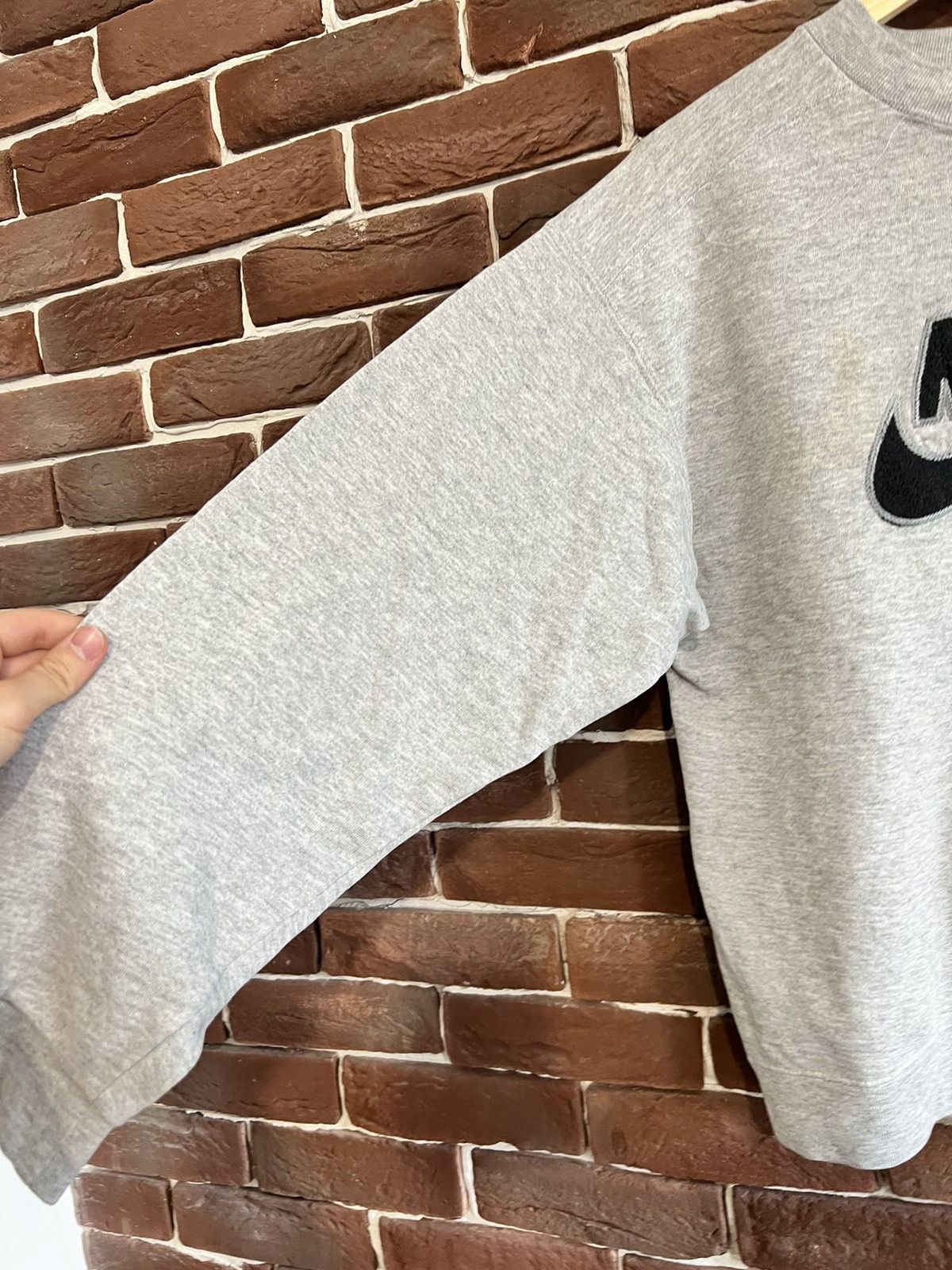 Nike Vintage 90s Nike Big Swoosh Logo Black Tag Sweatshirt S Grey Size US S / EU 44-46 / 1 - 7 Thumbnail