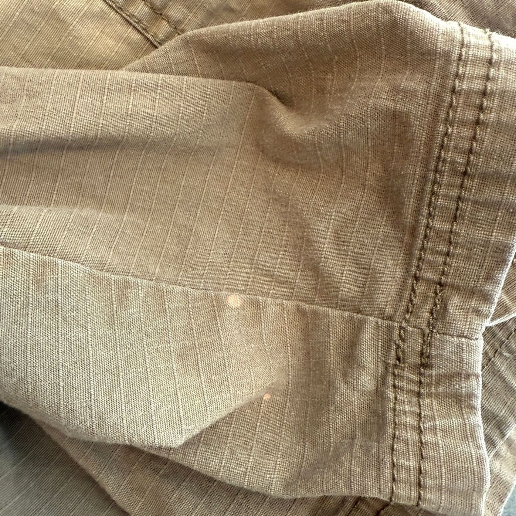 DKNY VINTAGE Dkny Cargo Shorts Men's 36 Brown Tan Khaki Summer Skate Casual 1990s Mens Brown Tan Khaki Cargo Shorts Ends Size US 36 / EU 52 - 6 Thumbnail