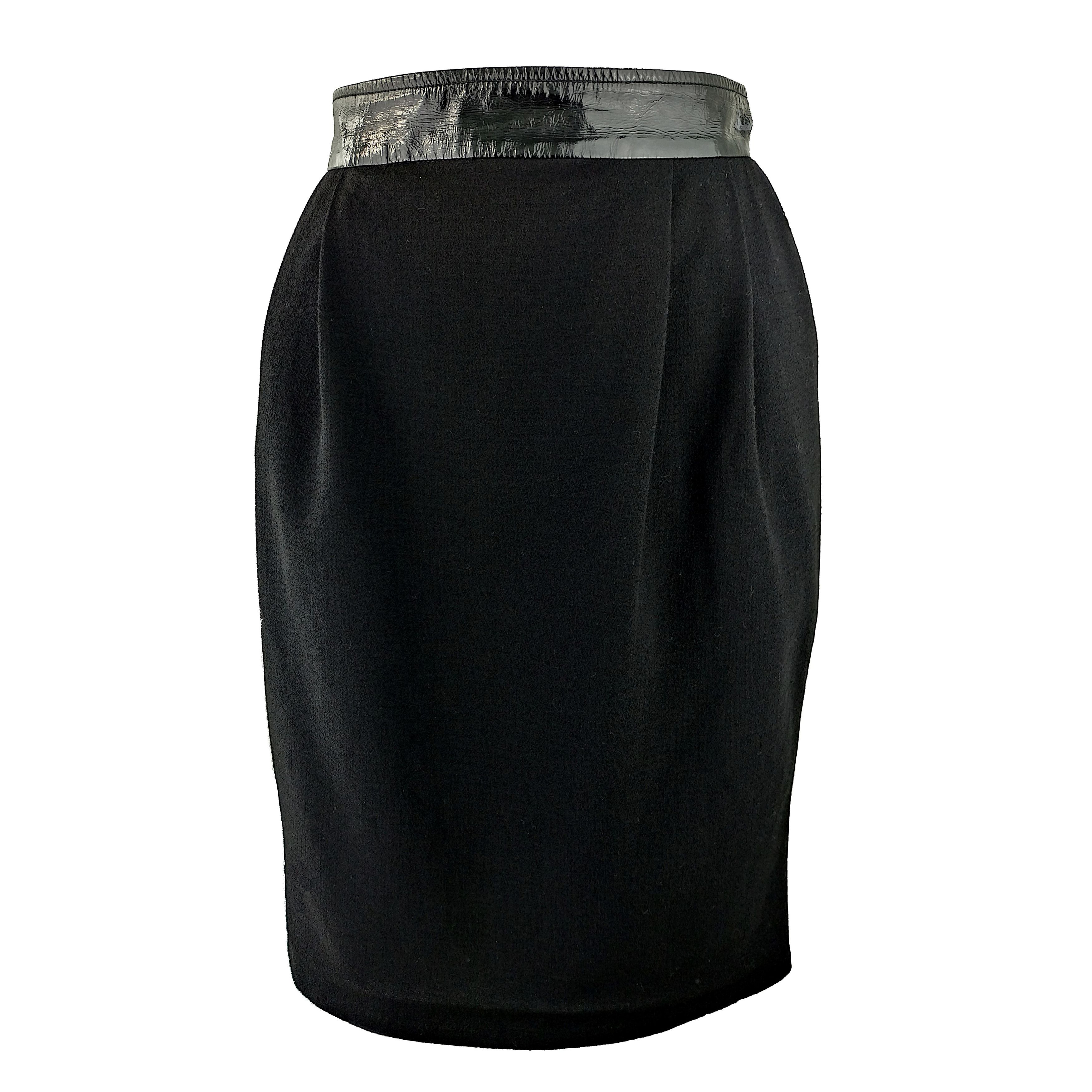 Dolce & Gabbana Y2K Black Wool Pencil Skirt w/ Patent Waistband Size 28" / US 6 / IT 42 - 1 Thumbnail