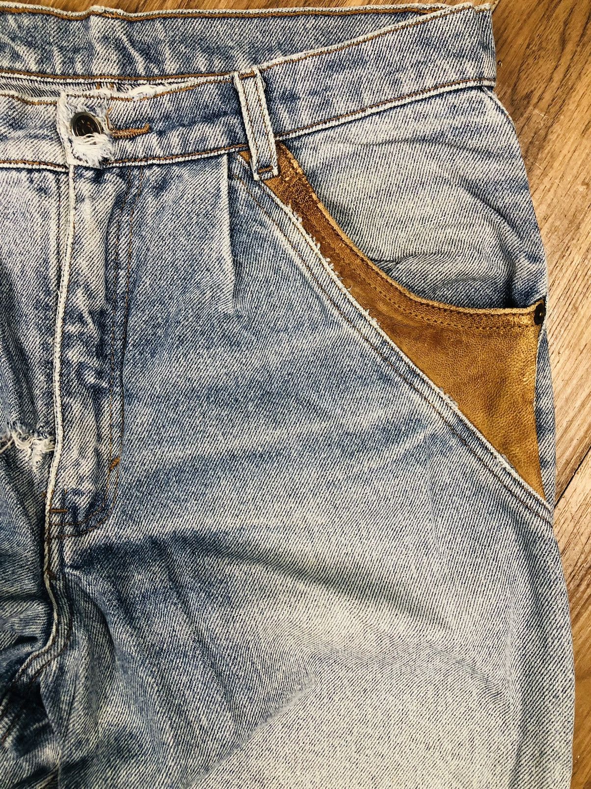 Beauty Beast Vintage AMERICAN COLT Jeans 90s - Suede Trim USA (40) Size US 30 / EU 46 - 6 Thumbnail