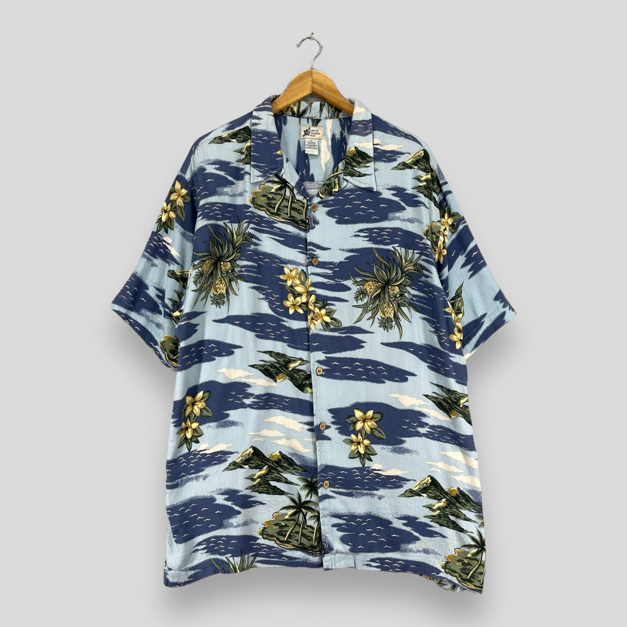 CHEROKEE Hawaiian Waikiki Island Beach Ocean Motive Shirt