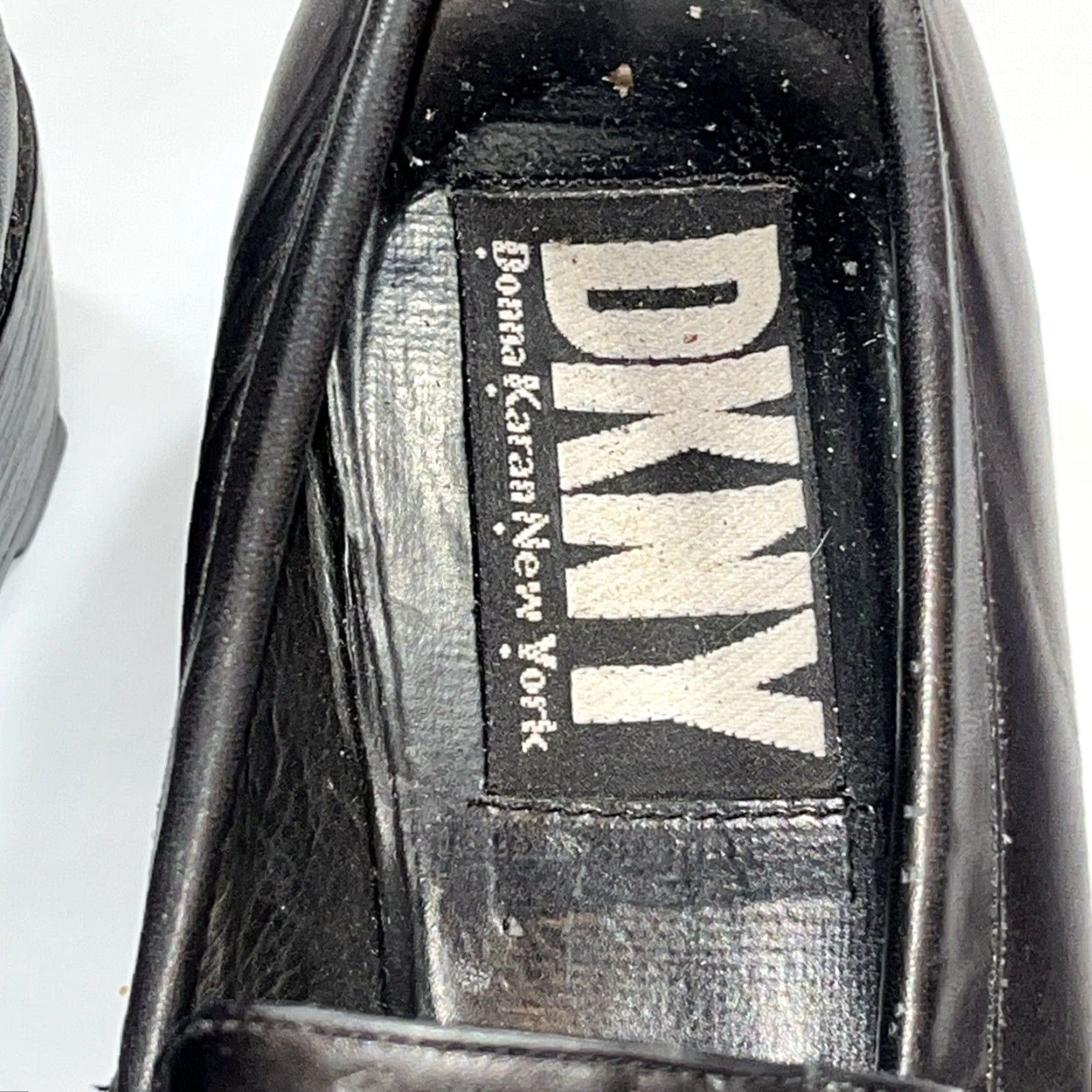 DKNY VINTAGE DKNY BLACK LEATHER Chunky HEEL LOAFERS Women 11B Slip On Y2K Brazil Non Slip Treads Almond Toe Block Heel Loafers Size US 11 / IT 41 - 4 Thumbnail