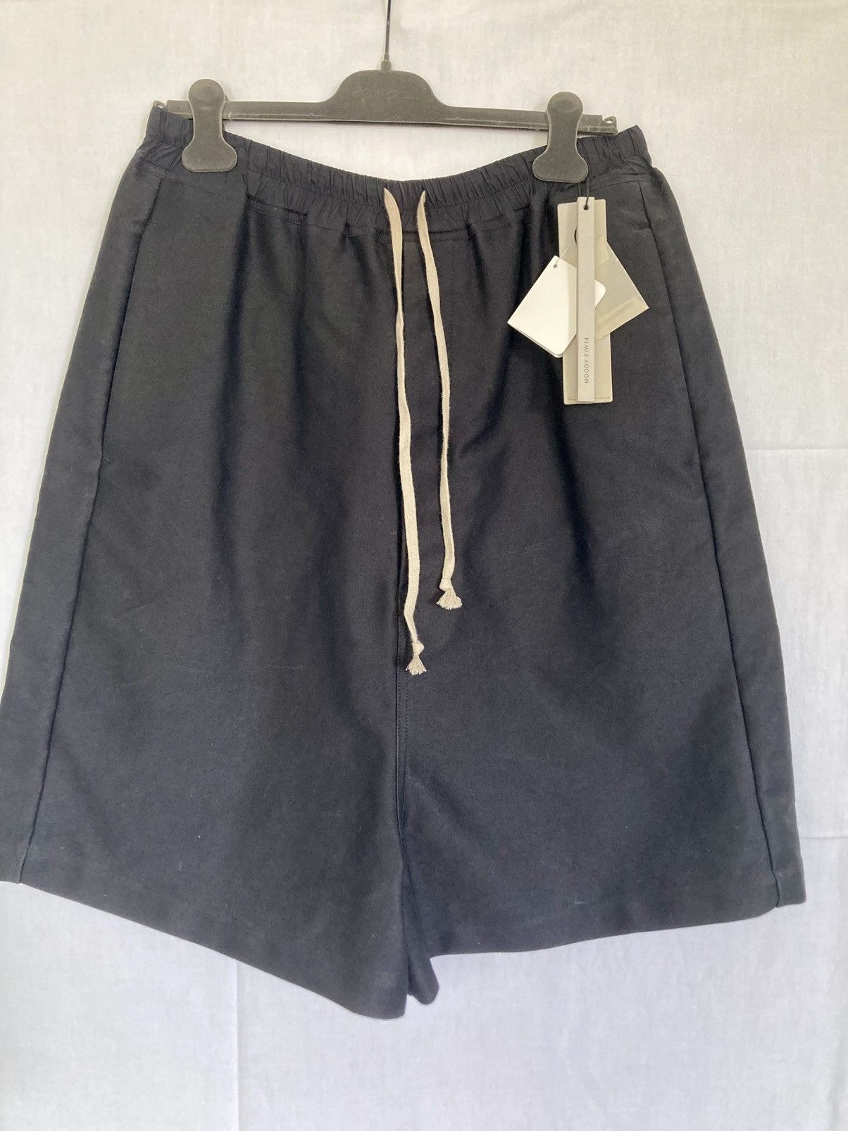 Rick Owens NEVER WORN /Rick Owens MOODY Big shorts Size US 31 - 1 Thumbnail