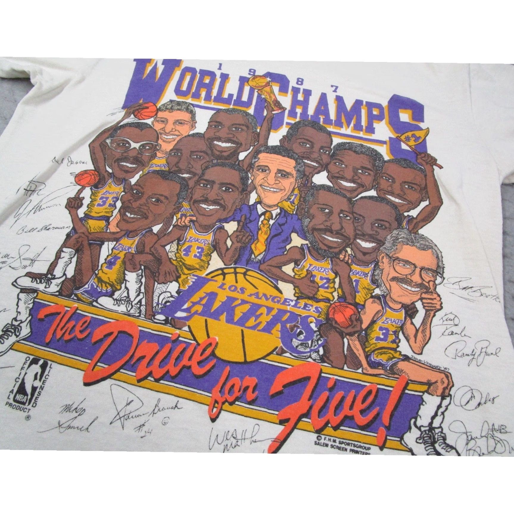 Vintage VINTAGE 1987 LA Lakers World Champs T-Shirt Men Small Screen Stars Single Stitch Size US S / EU 44-46 / 1 - 2 Thumbnail