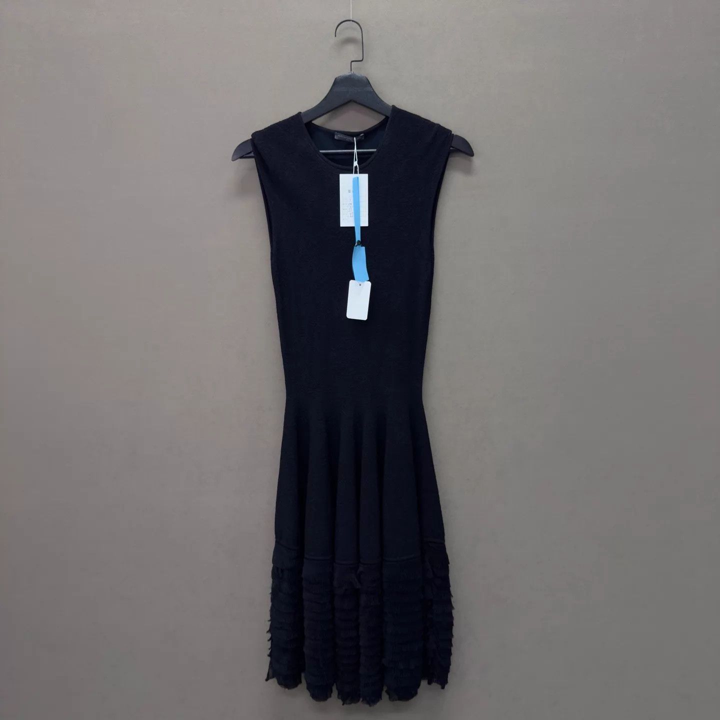 Alexander McQueen Alexander McQueen Black Lace Dress S 99 New Size S / US 4 / IT 40 - 3 Thumbnail