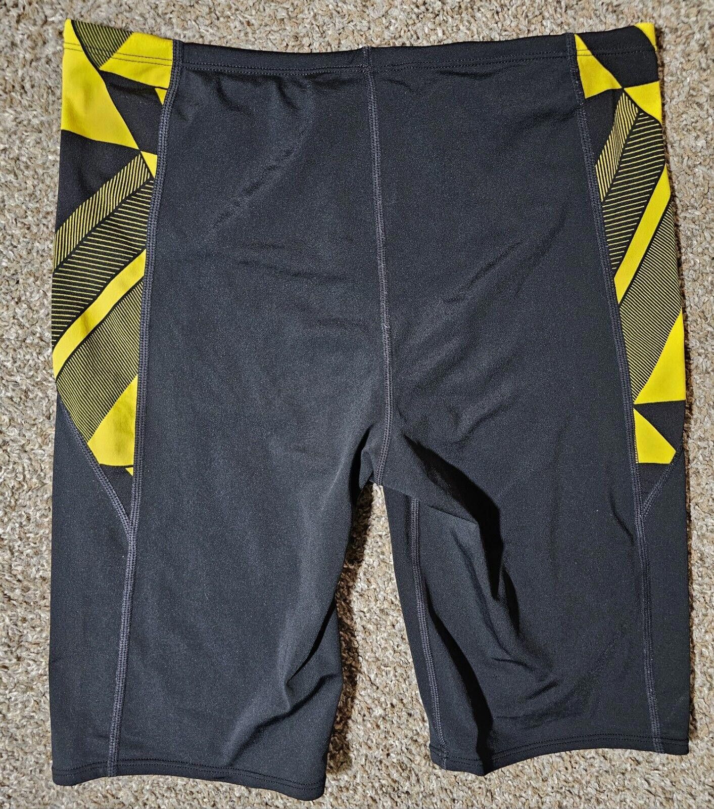 Adidas Adidas stretch bike athletic shorts Tag Size 34 Drawstring Size US 32 / EU 48 - 8 Thumbnail
