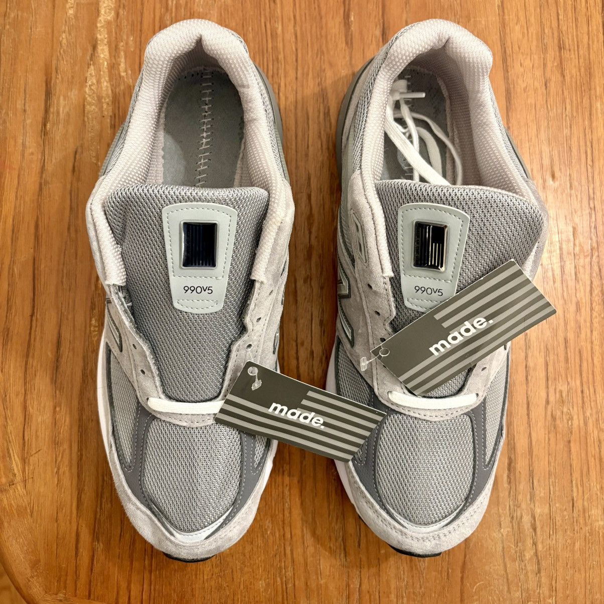 New Balance Men’s New Balance 990v5 in grey! Size 12 2E wide! Size US 12 / EU 45 - 8 Thumbnail