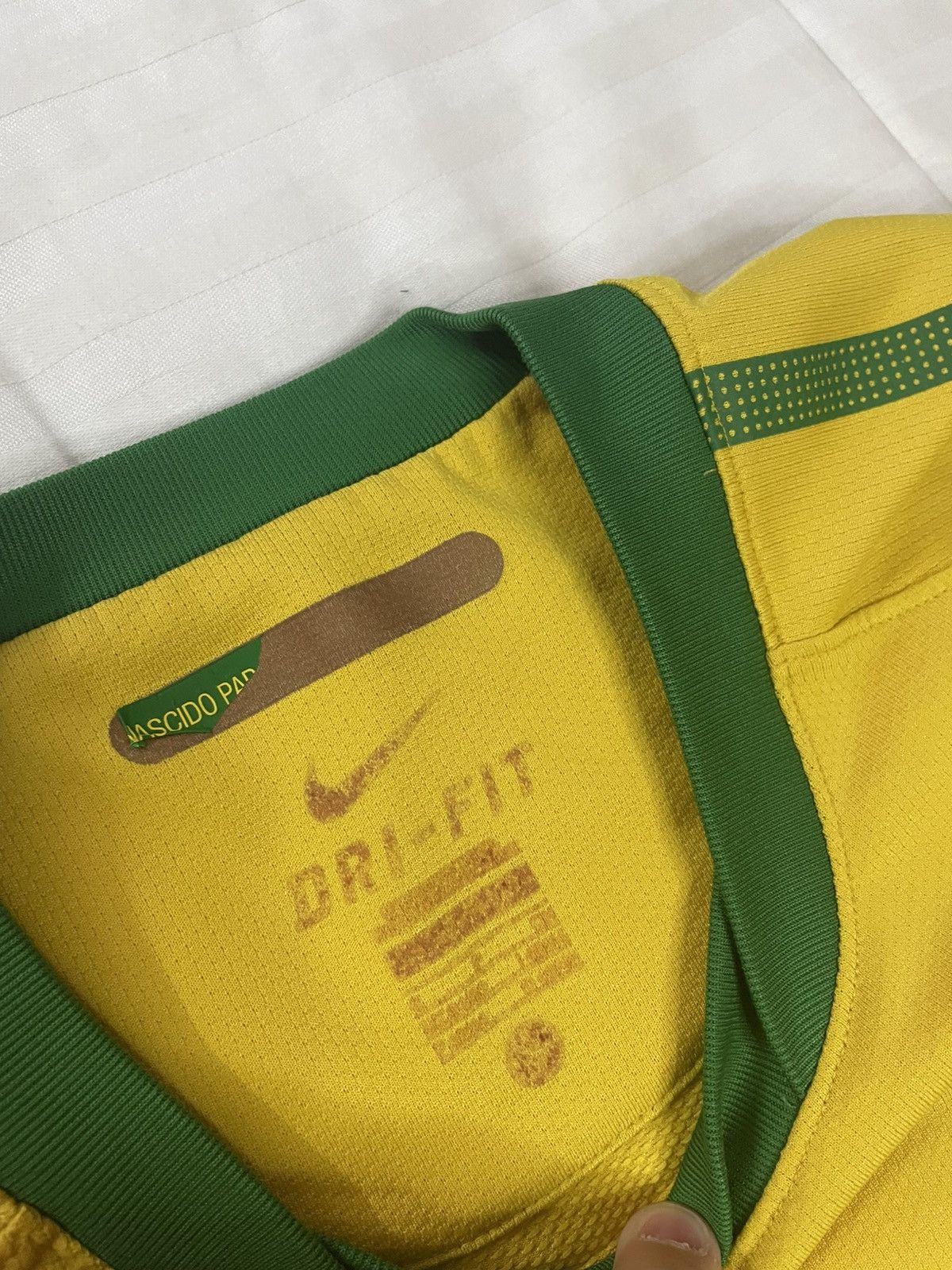 Nike Vintage Nike Brazil 2008-2010 Home Soccer Football Jersey Size US M / EU 48-50 / 2 - 15 Thumbnail
