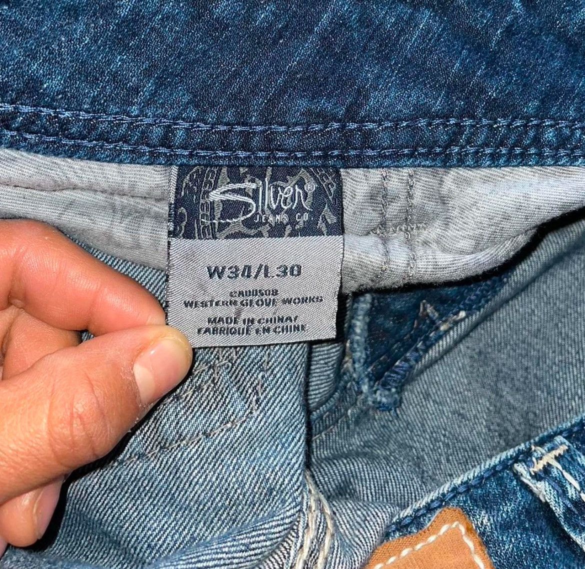 Silver Jeans Co. *FLARED*SILVER JEANS WITH WHITE STITCHING Size US 34 / EU 50 - 3 Thumbnail
