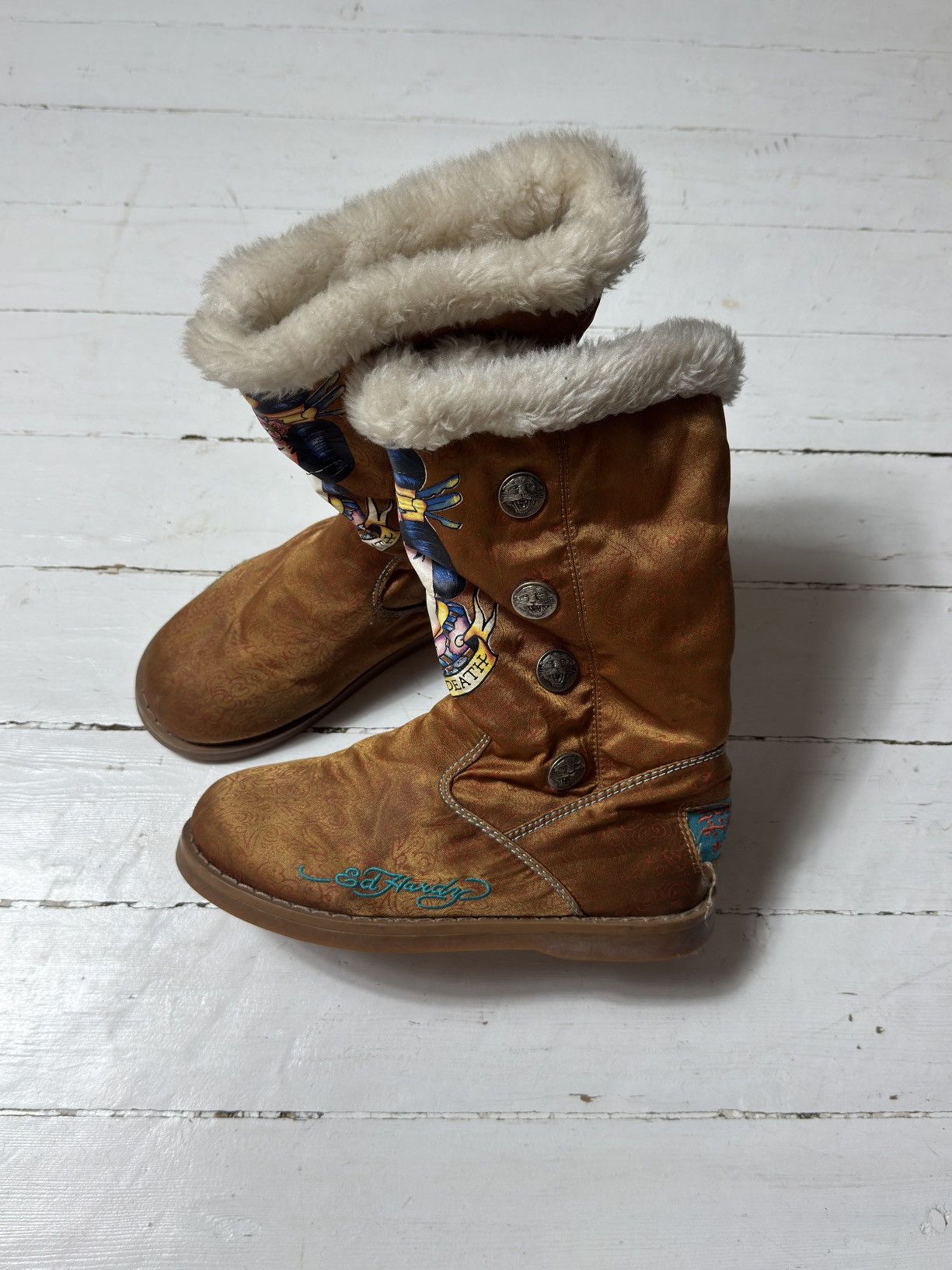 Ed Hardy VINTAGE ED HARDY FLUFFY FUR UGG UNT 2000s BOOTS Size US 7 / IT 37 - 1 Thumbnail