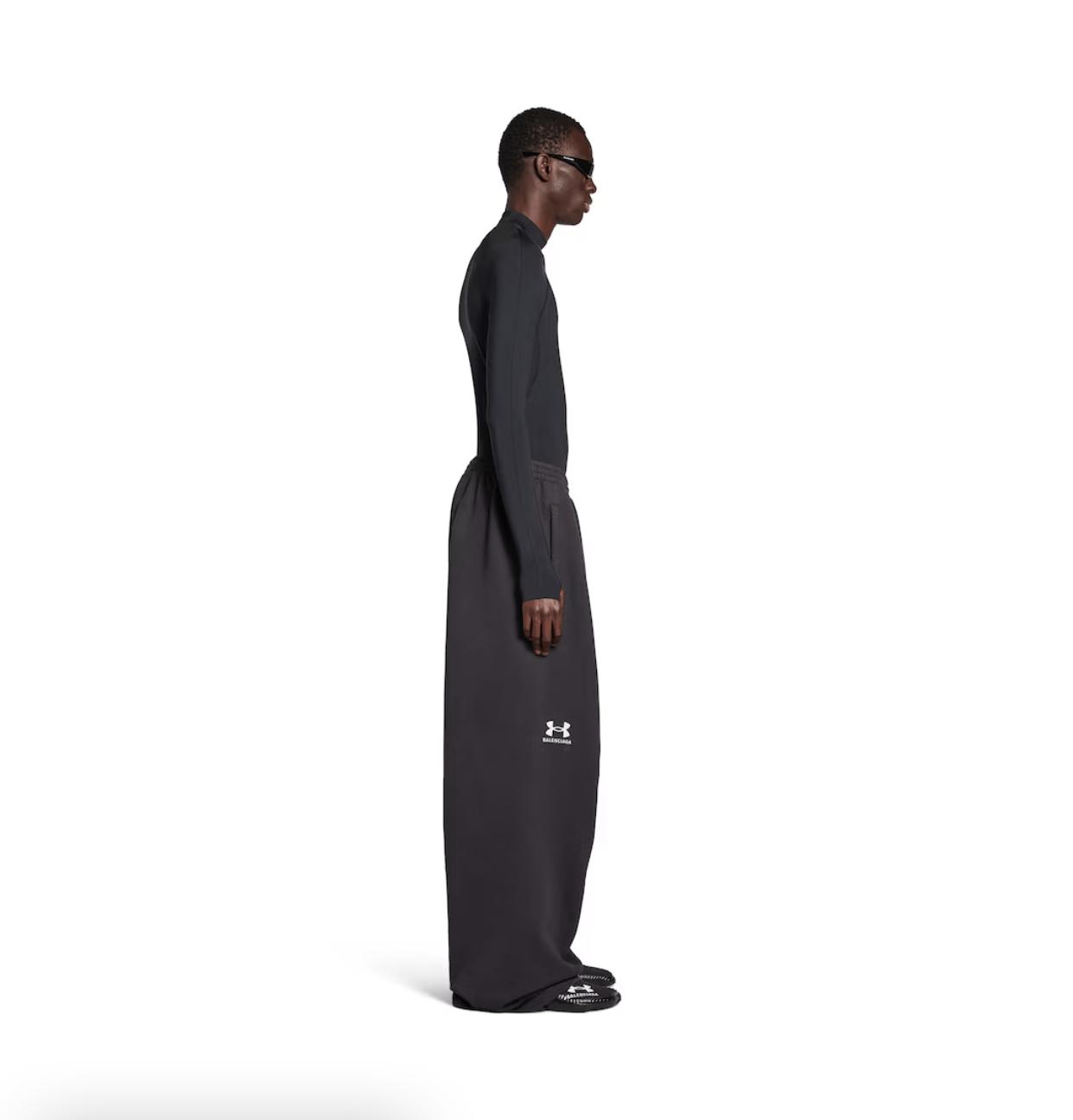 Balenciaga × Under Armour NWOT Balenciaga x Under Armour Baggy Sweatpants Size US 34 / EU 50 - 4 Thumbnail