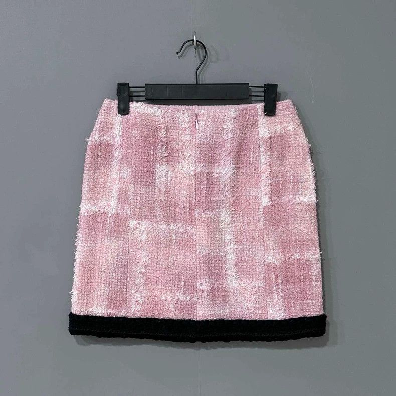 Chanel Chanel Pink tweed small logo short Size 24" / US 00 / IT 34 - 4 Thumbnail