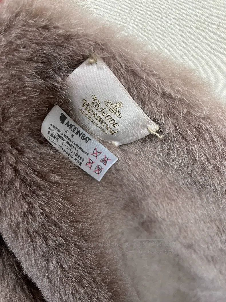 Vivienne Westwood Vivienne Westwood size F Leather shawl with large buttons Size S / US 4 / IT 40 - 4 Thumbnail