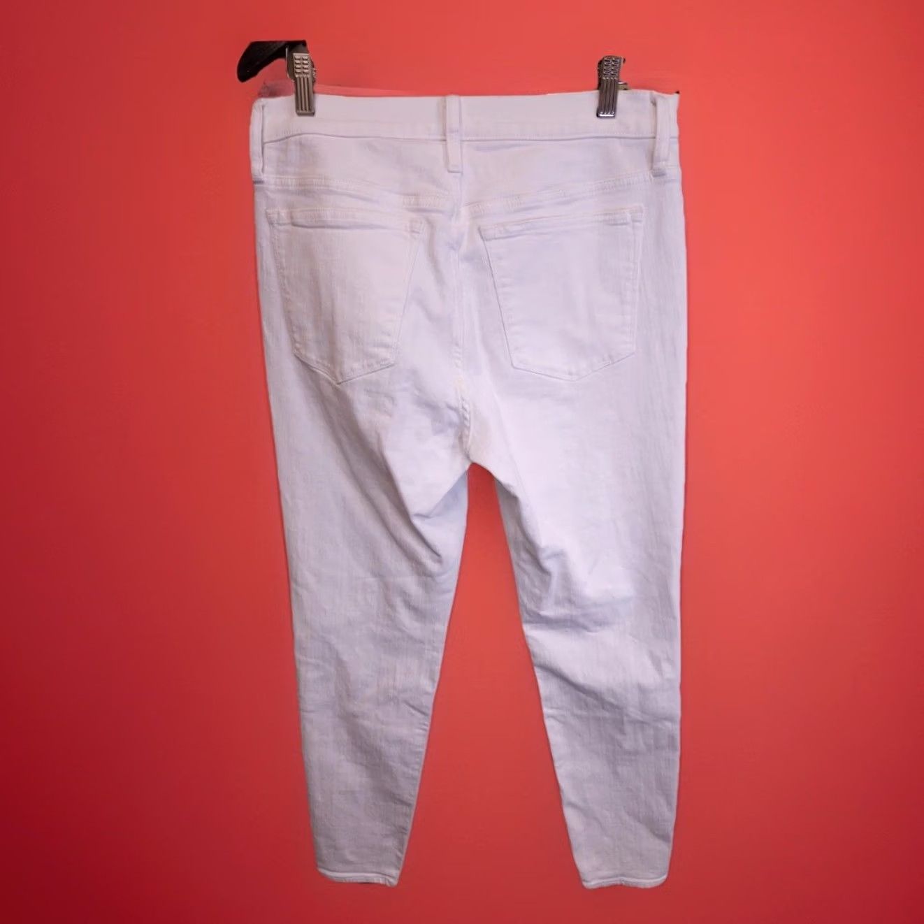 J.Crew J.Crew Slim Denim Jeans White 9” Mid Rise 31 Regular Inseam 27.25 Stretch Button Zip Womens Size 31 Jeans Cropped Size 24" / US 00 / IT 34 - 4 Thumbnail