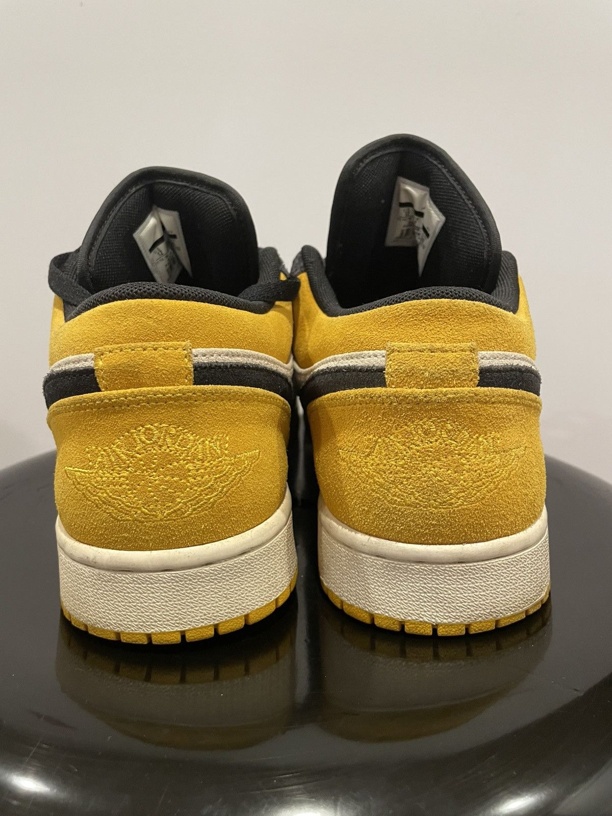 Nike Nike jordan 1s low top sneakers Size US 12 / EU 45 - 2 Thumbnail
